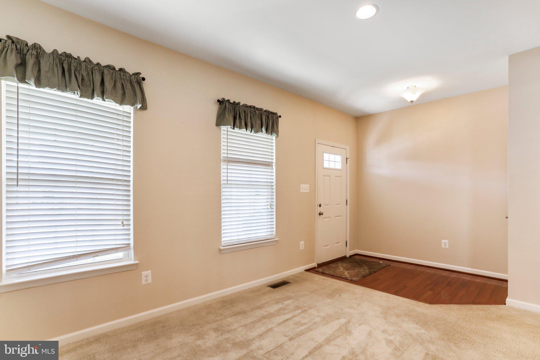 POTOMAC STATION - Residential Lease