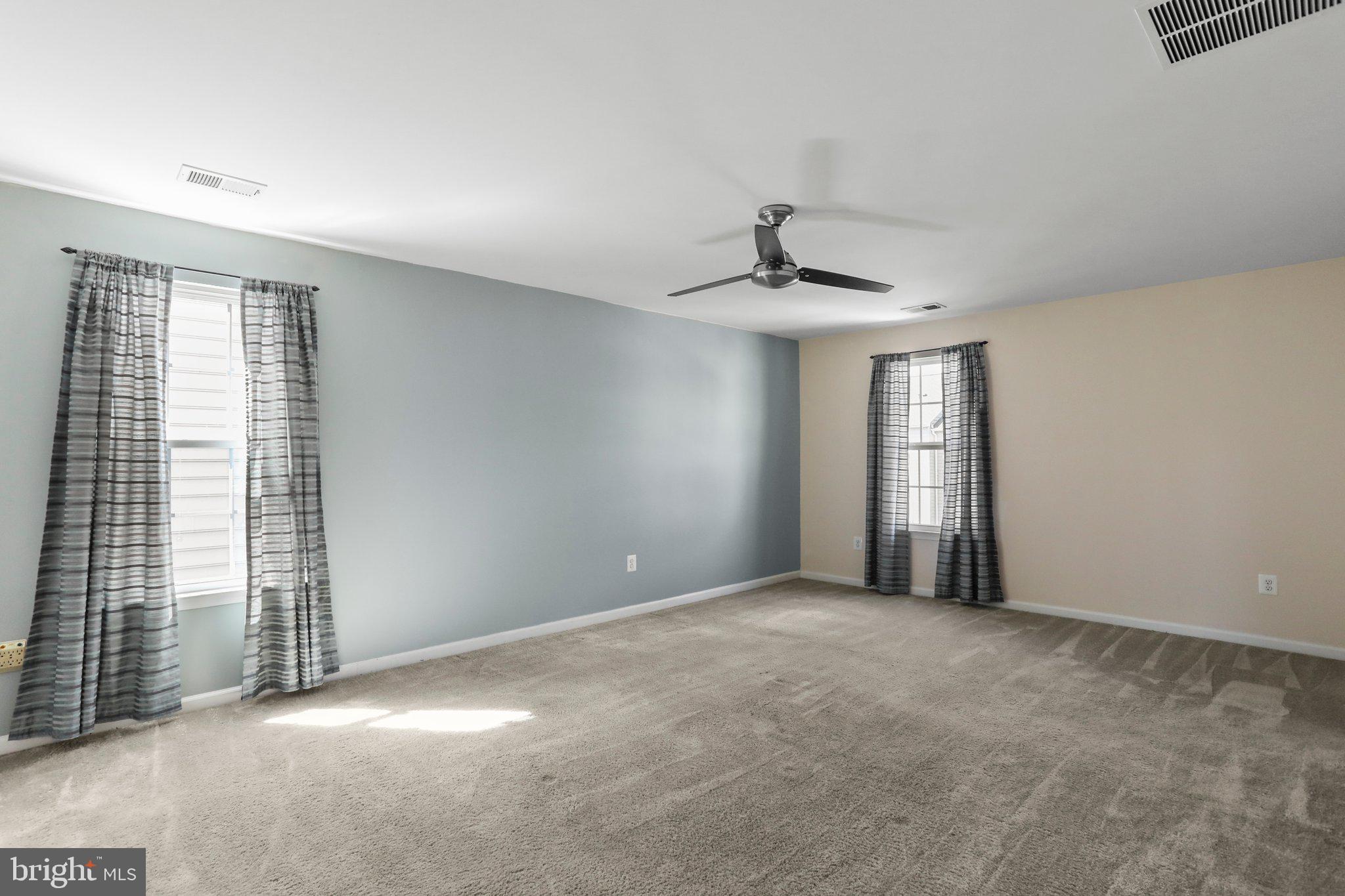 POTOMAC STATION - Residential Lease