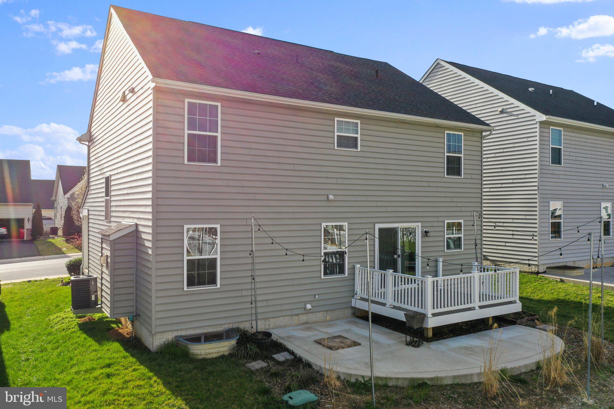 POTOMAC STATION - Residential Lease