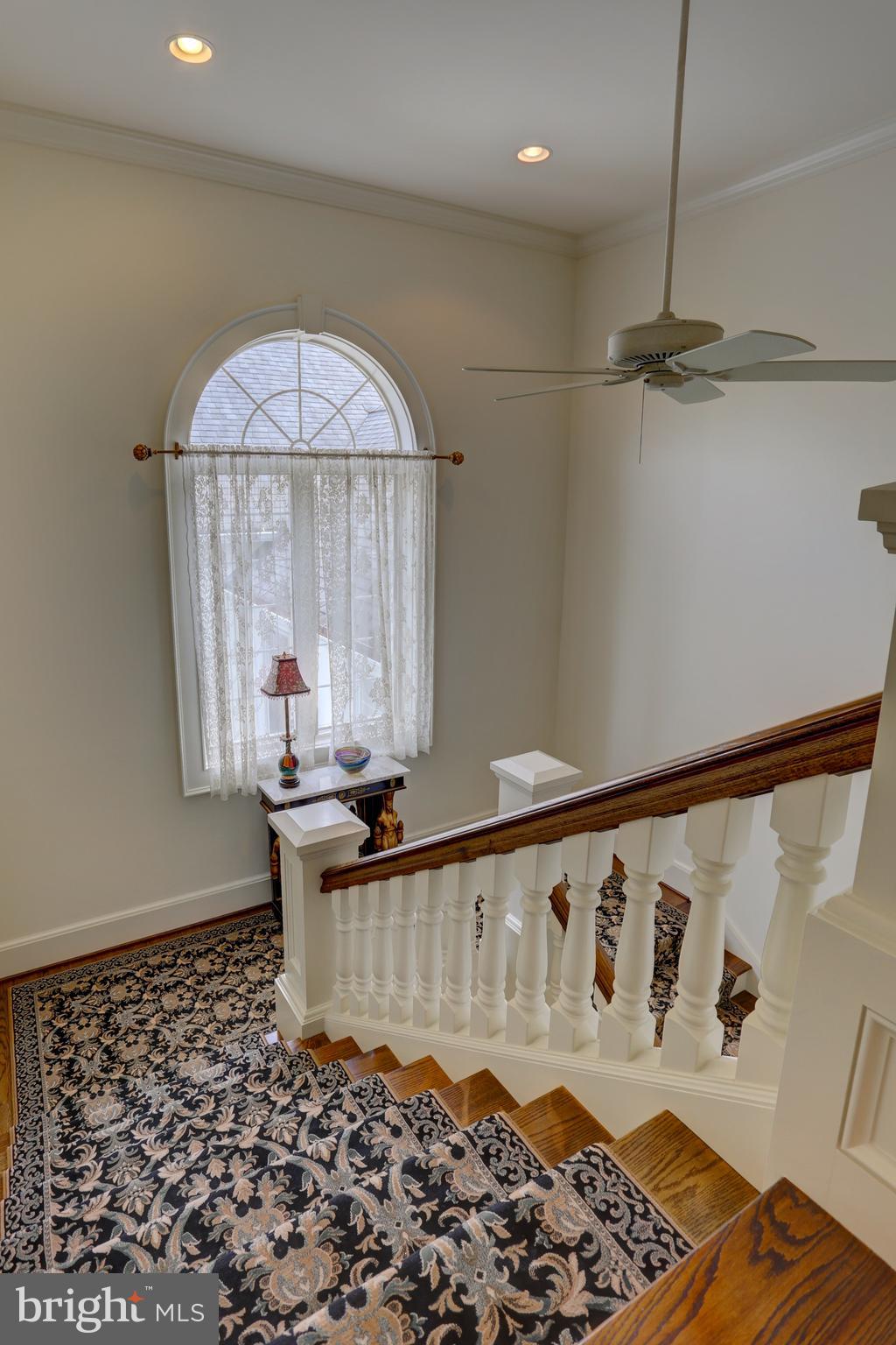 STONEHENGE - Residential