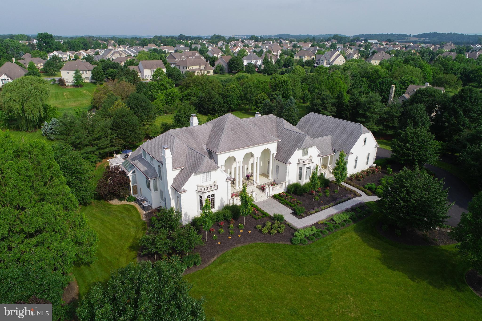 STONEHENGE - Residential