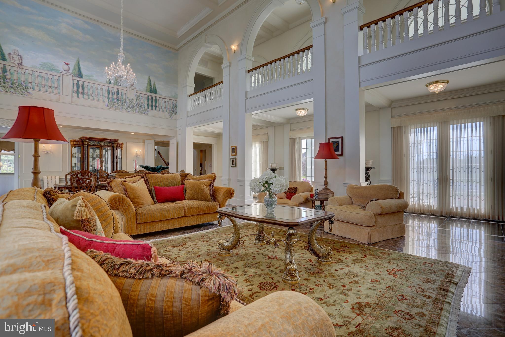 STONEHENGE - Residential