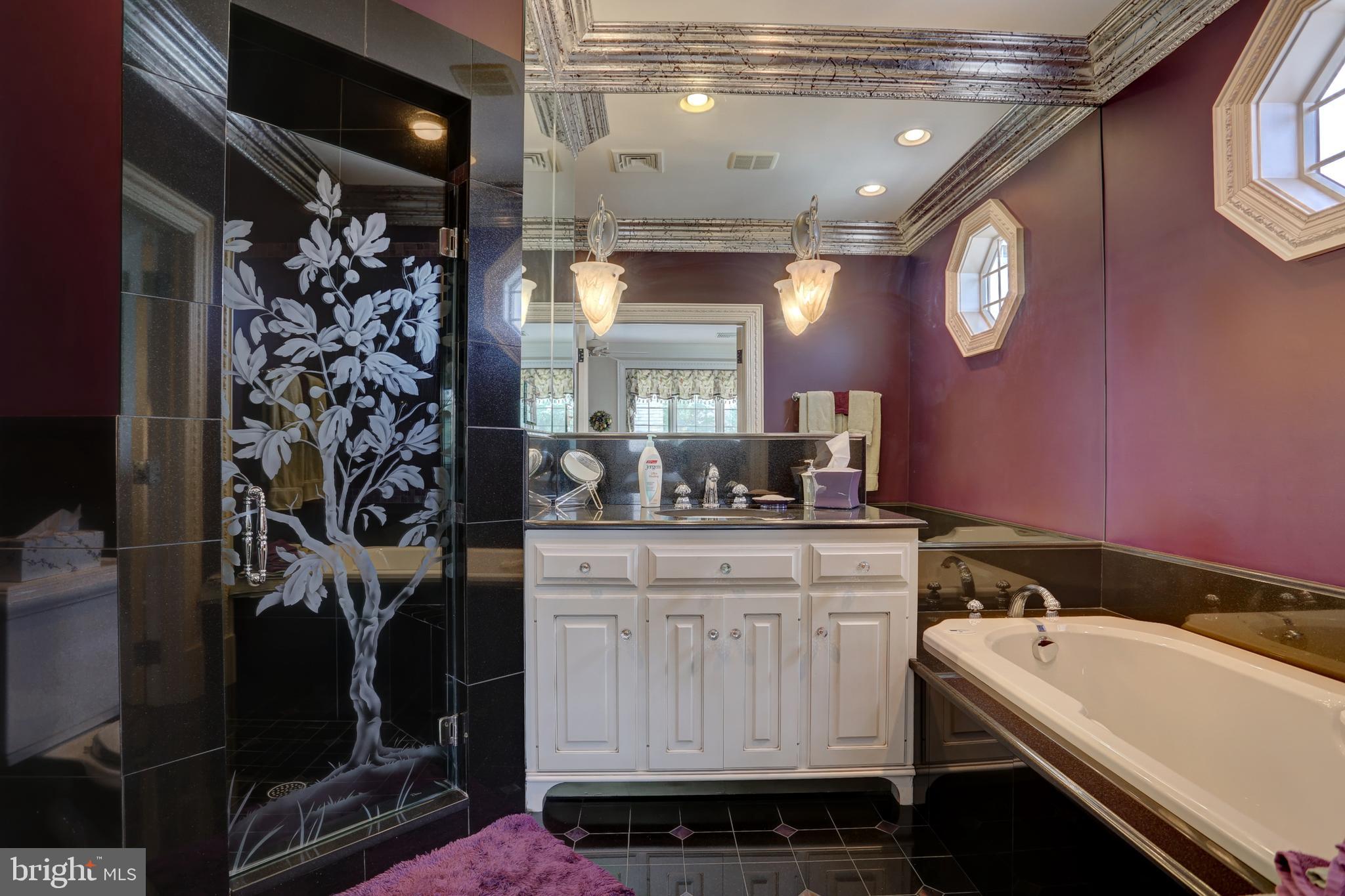 STONEHENGE - Residential