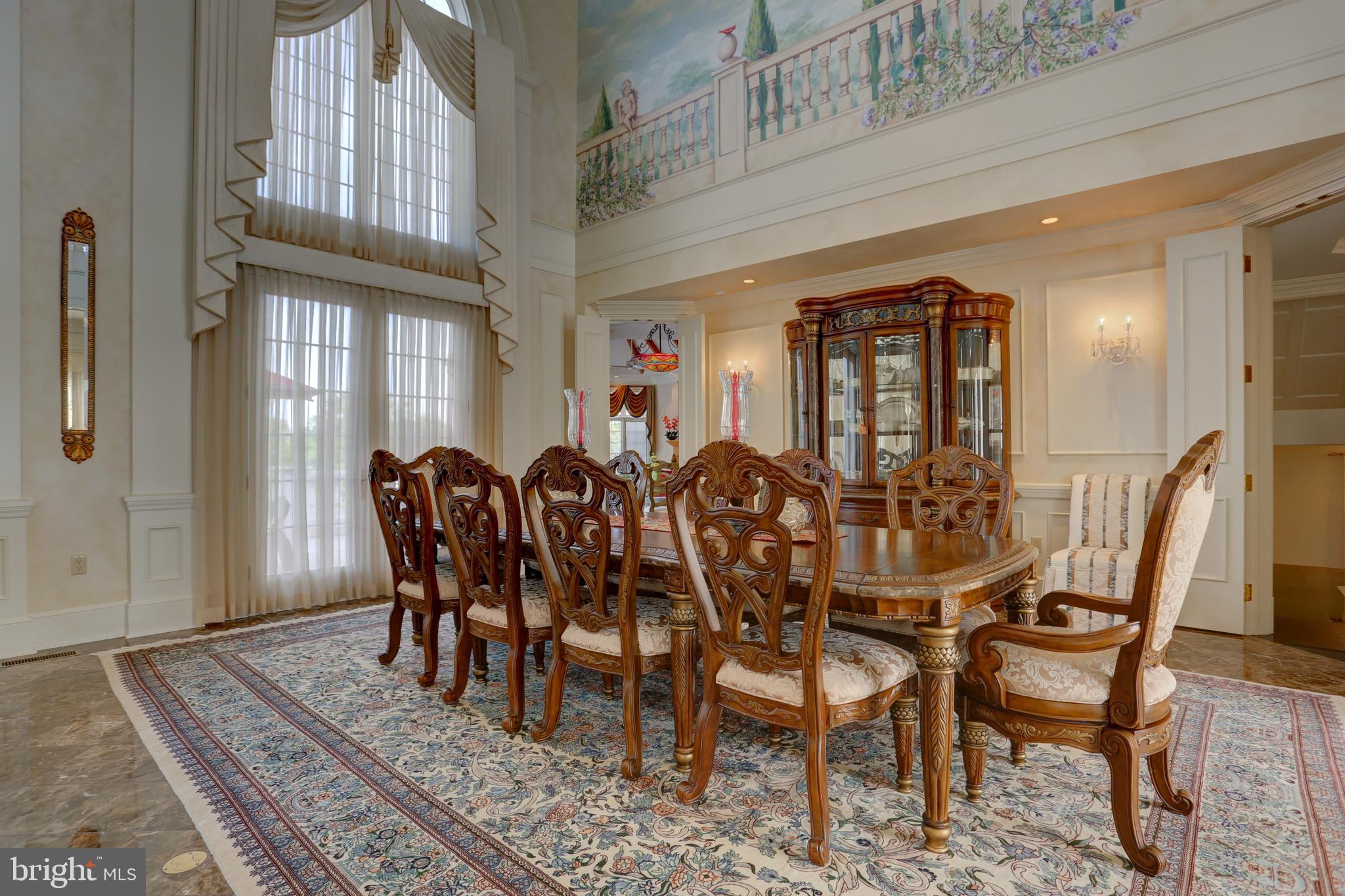 STONEHENGE - Residential