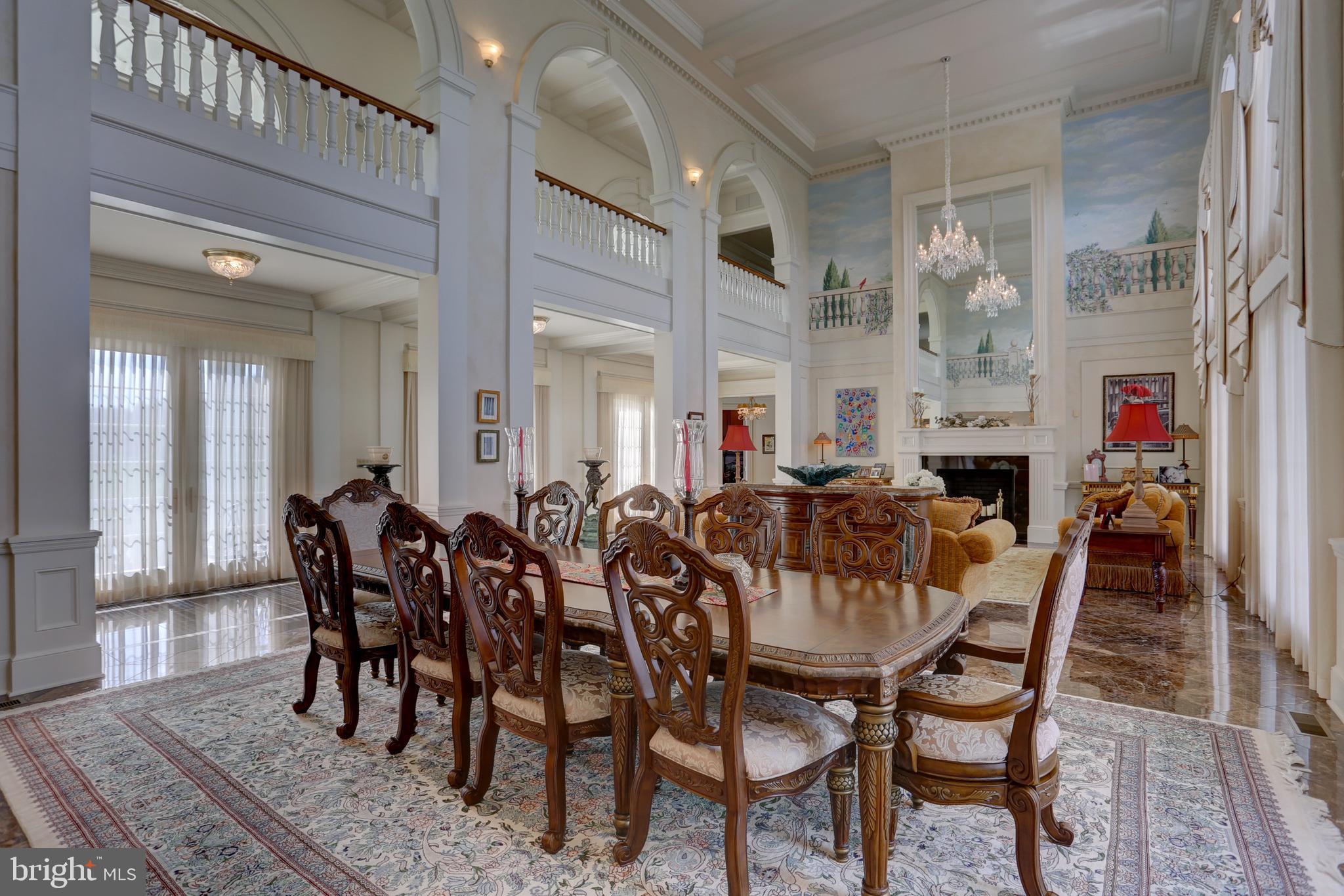 STONEHENGE - Residential