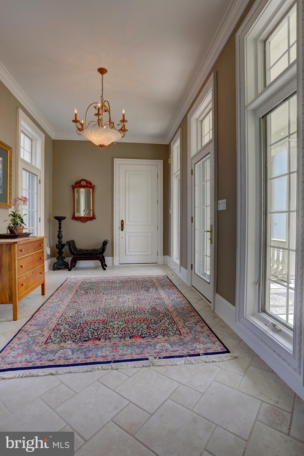 STONEHENGE - Residential