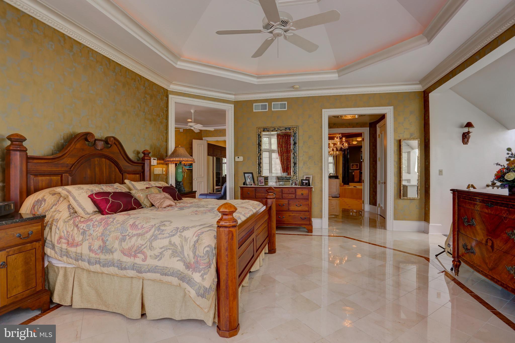 STONEHENGE - Residential