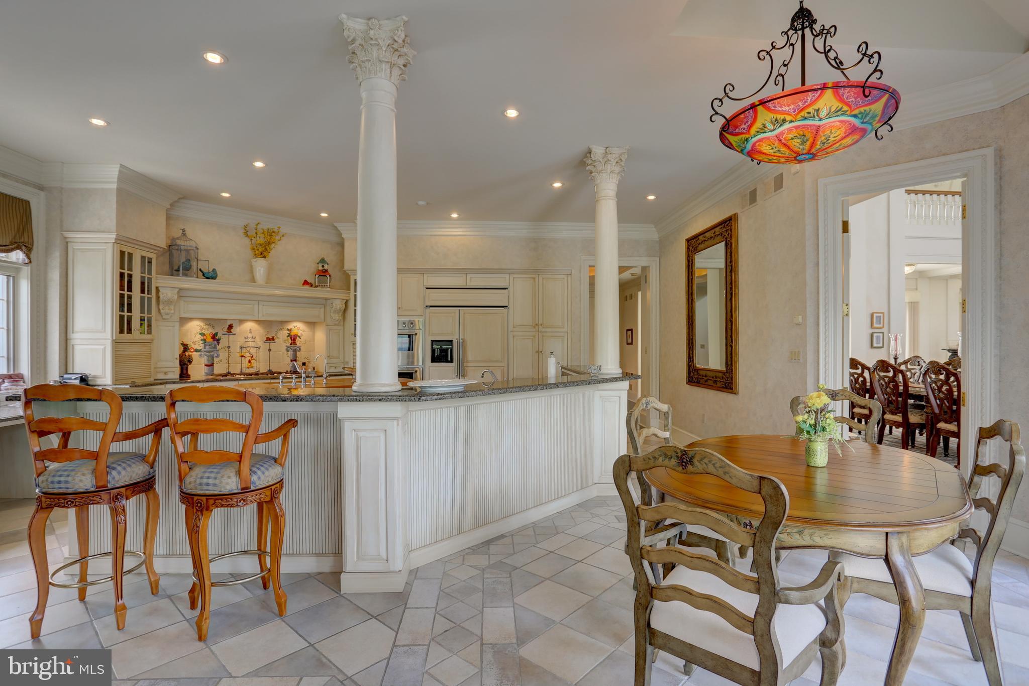 STONEHENGE - Residential