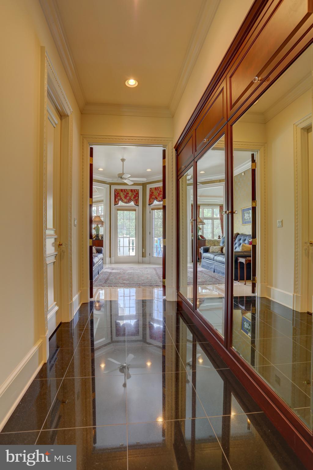 STONEHENGE - Residential