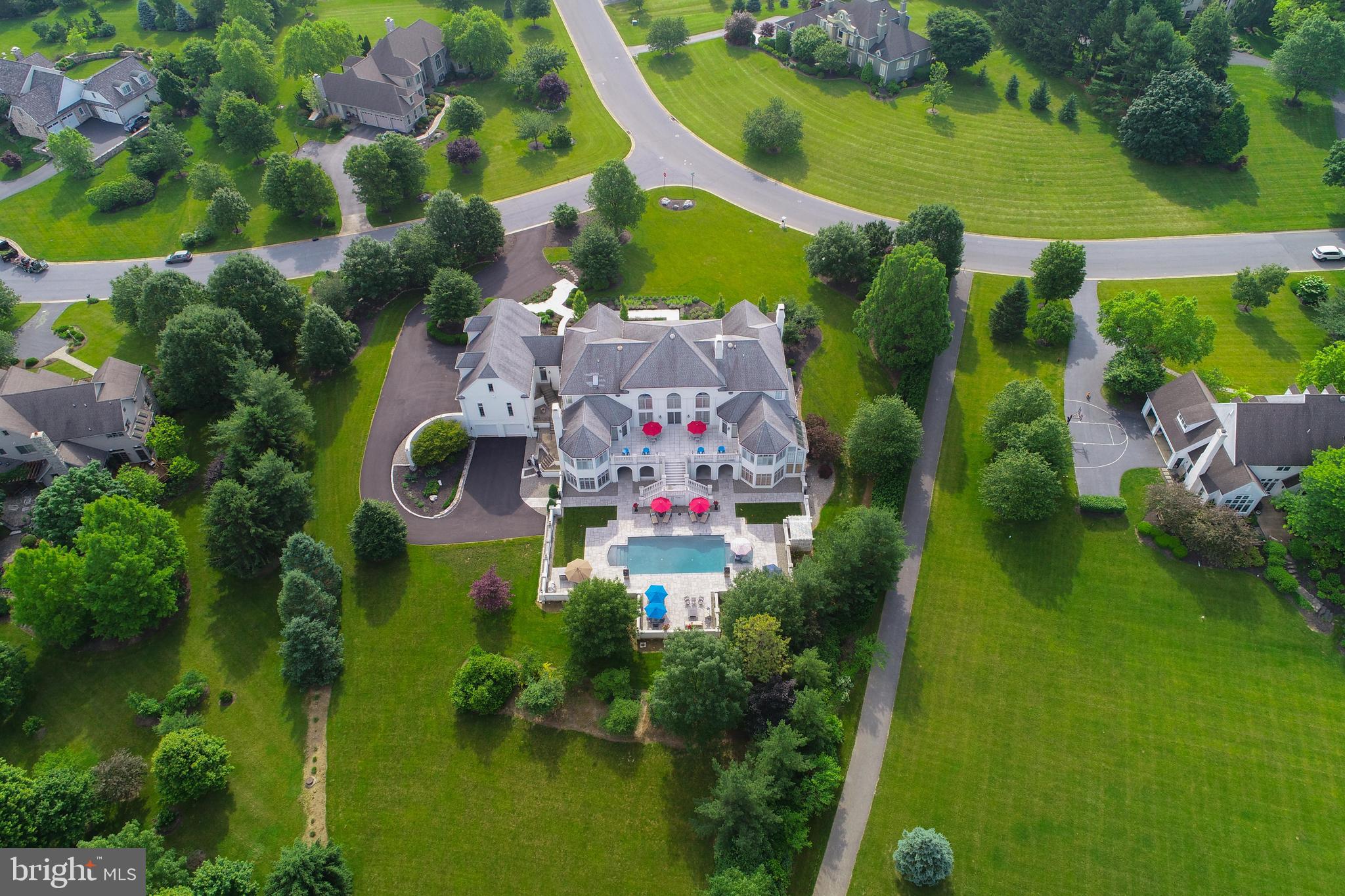 STONEHENGE - Residential