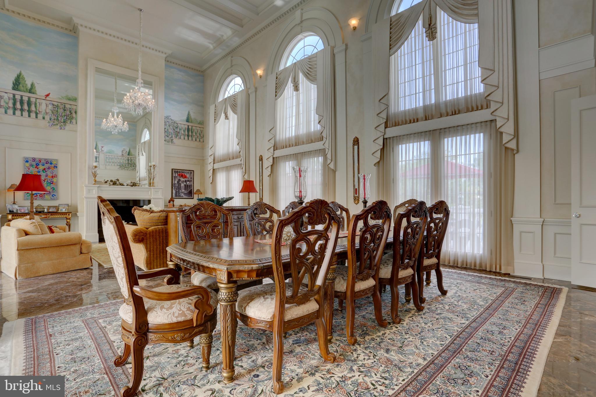 STONEHENGE - Residential