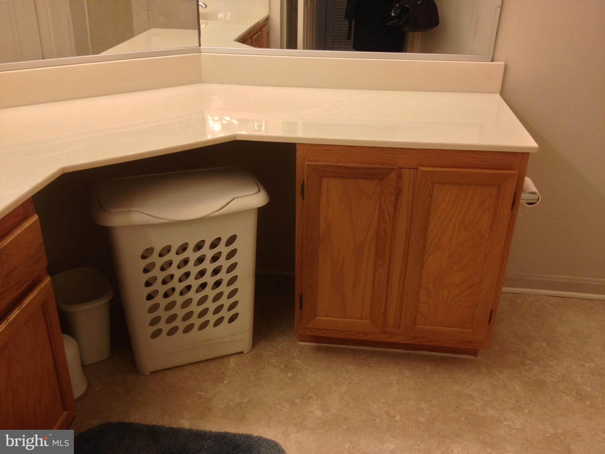 ASHLAR HILL - Residential