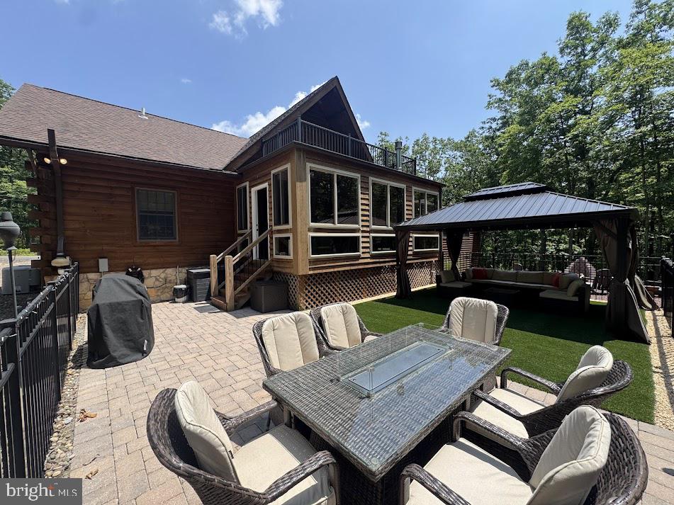 2034 WICHITA LANE