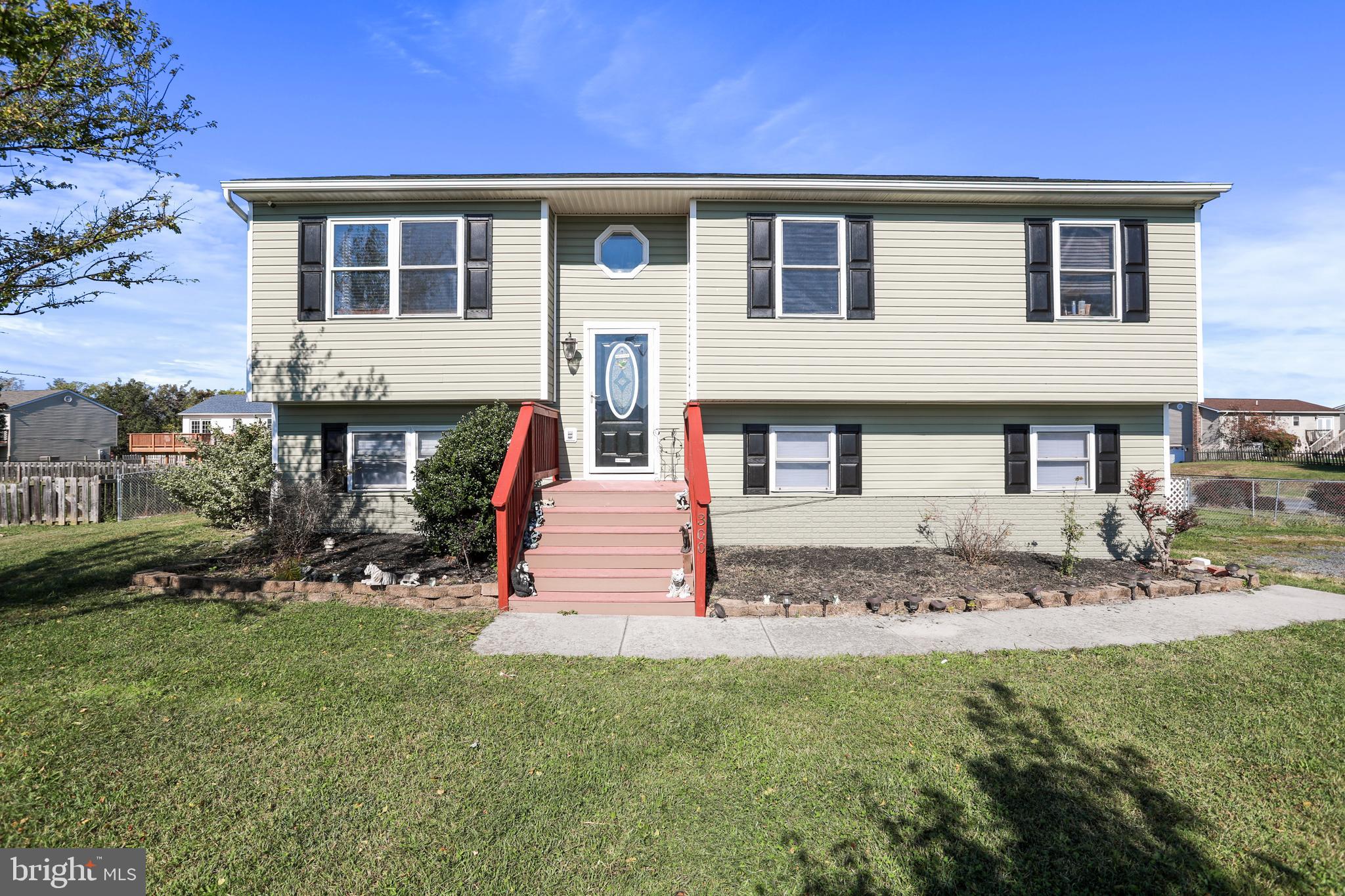 300 BRECKENRIDGE COURT