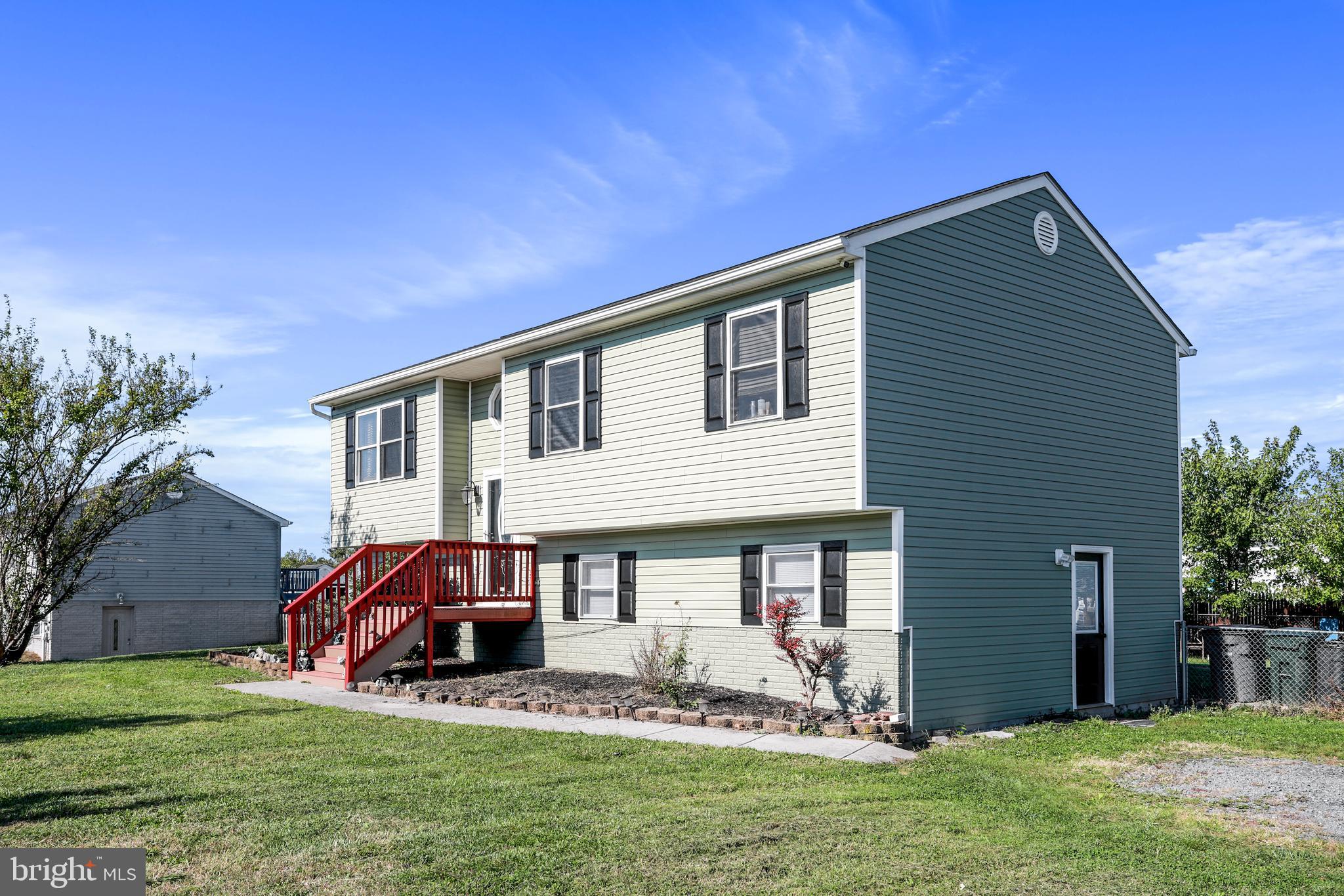 300 BRECKENRIDGE COURT