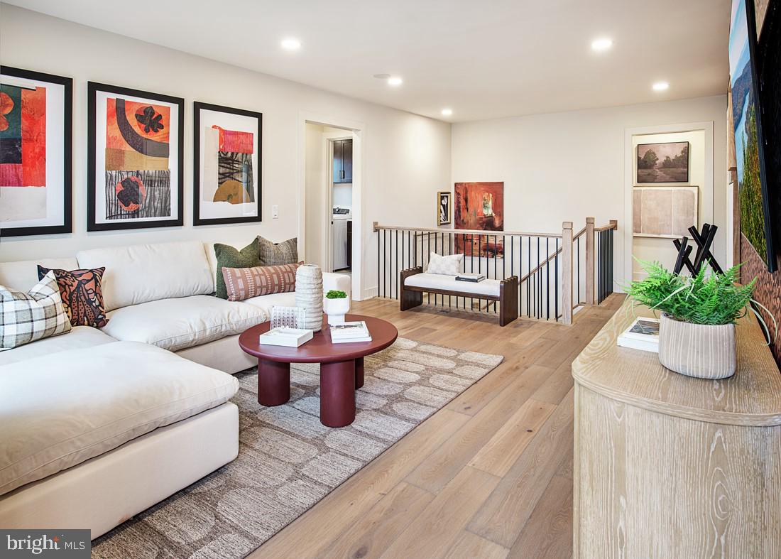 HEATHERFIELD - Residential