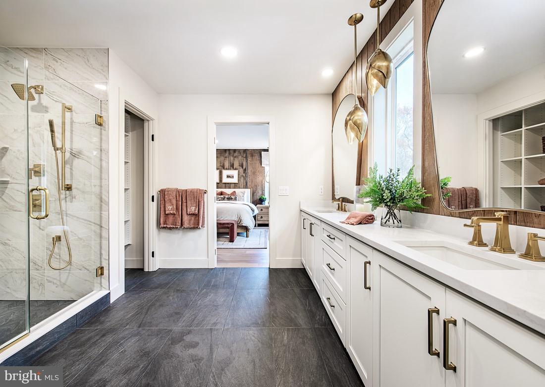 HEATHERFIELD - Residential