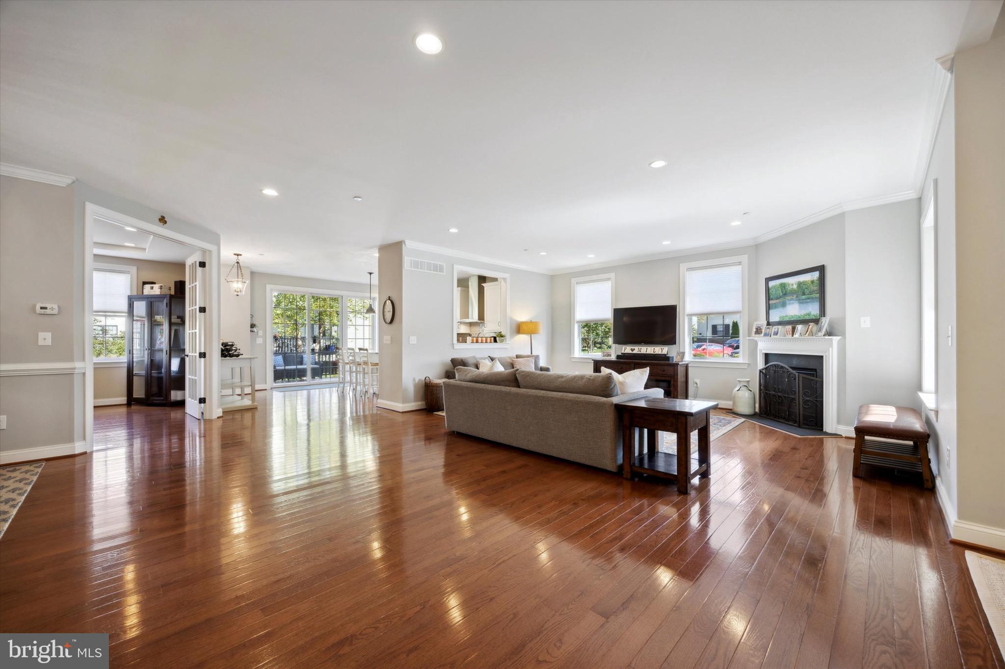 RESERVE AT CREEKSIDE - Residential