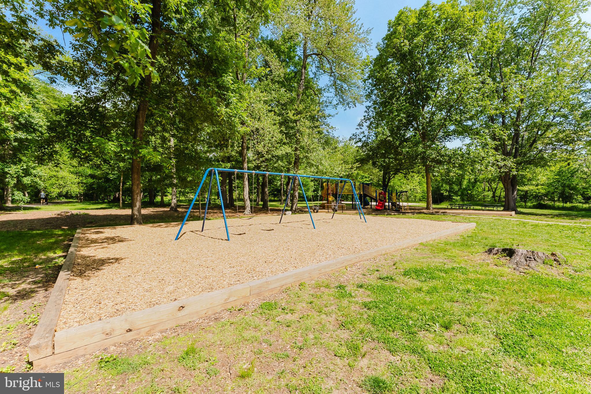 THE ARLINGTON - Residential