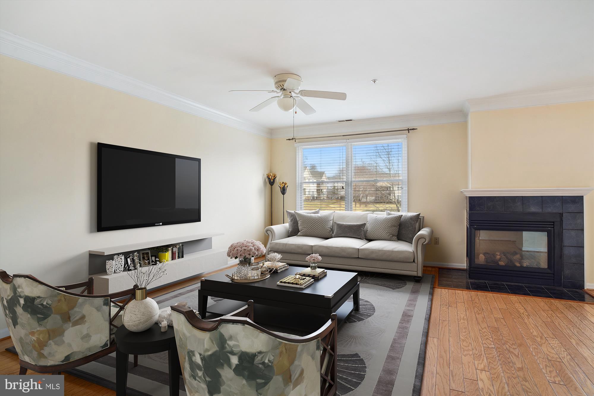 BAYSIDE - Residential Lease