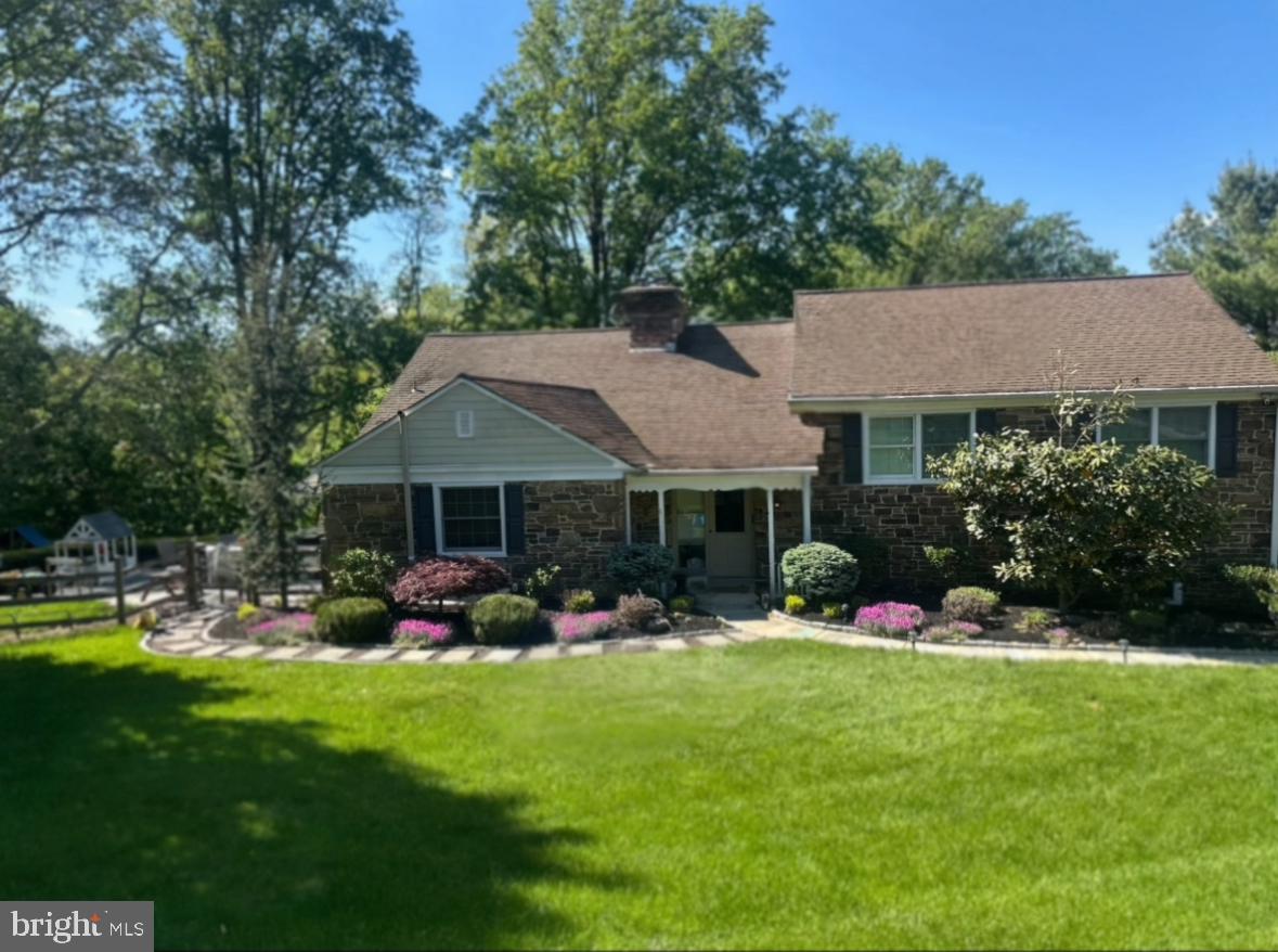 1708 RIVERVIEW ROAD