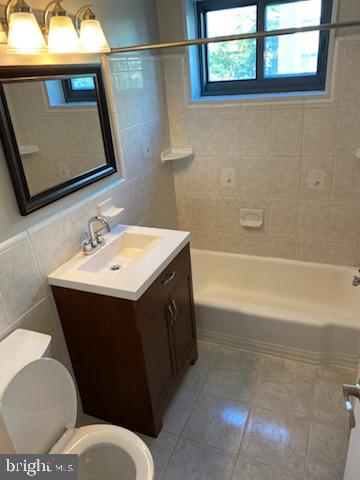 THE CAVENDISH - Residential Lease