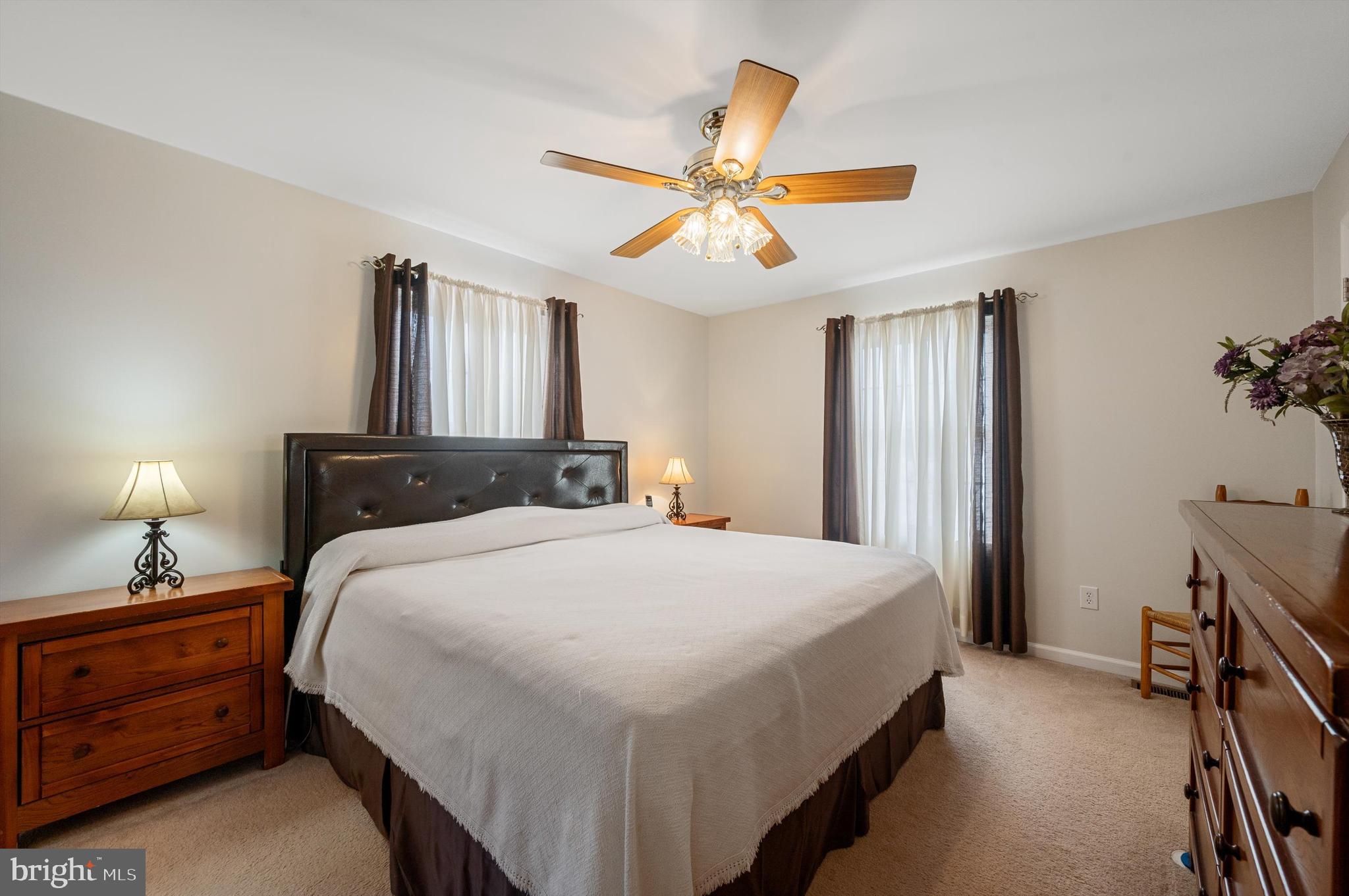 HUNTINGTON MEADOWS - Residential