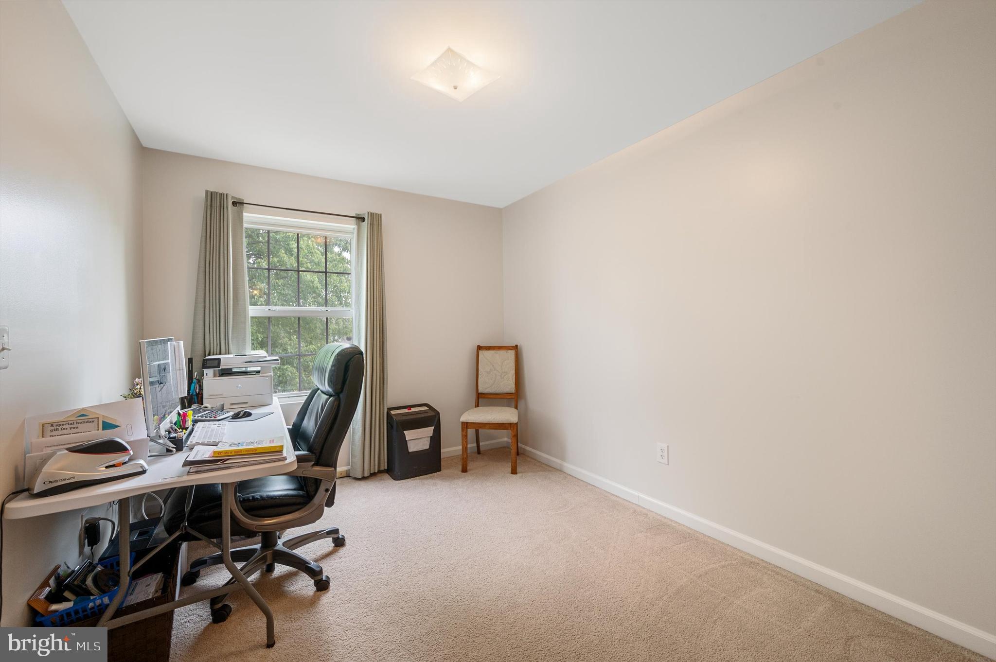 HUNTINGTON MEADOWS - Residential