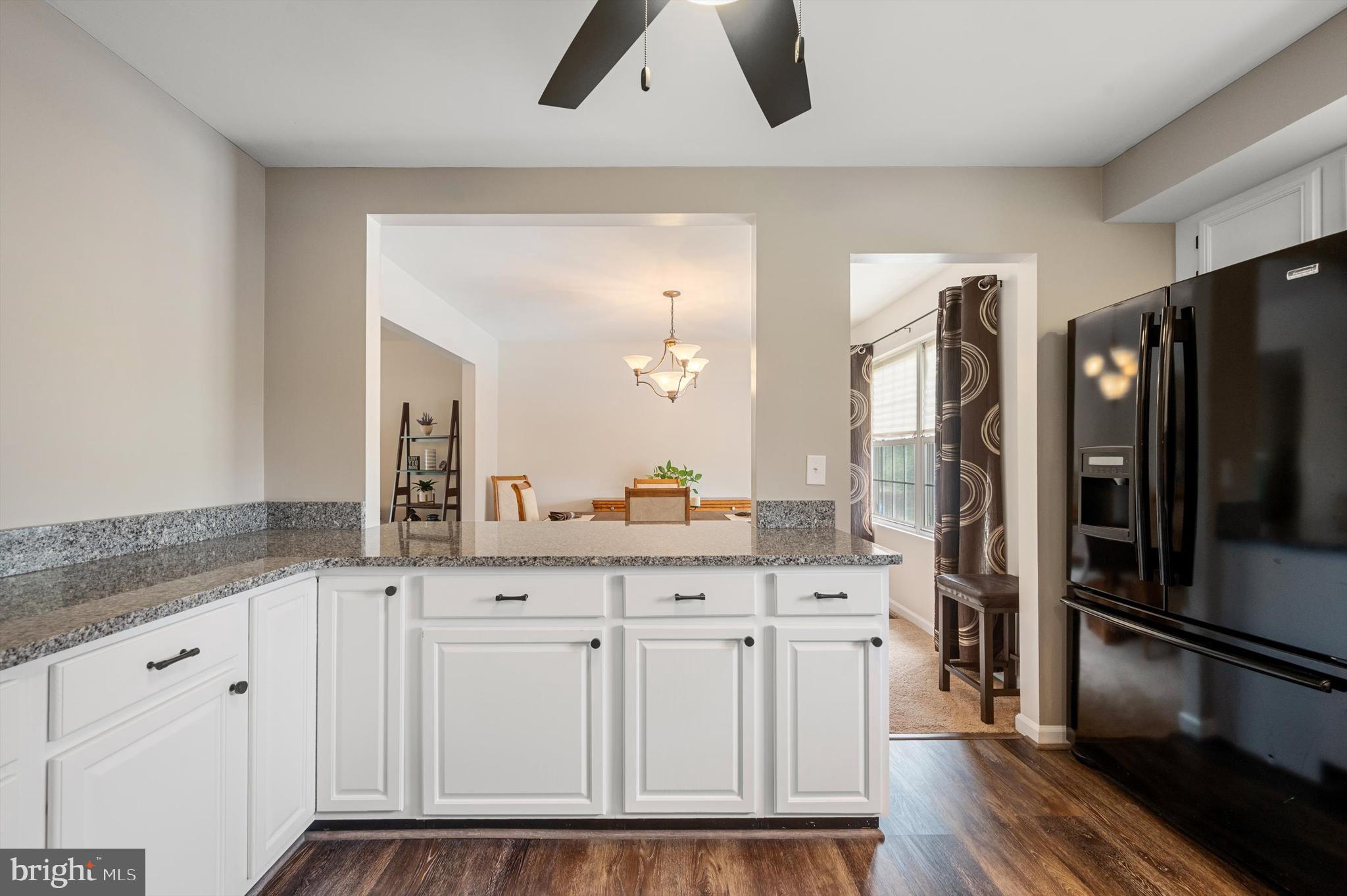 HUNTINGTON MEADOWS - Residential