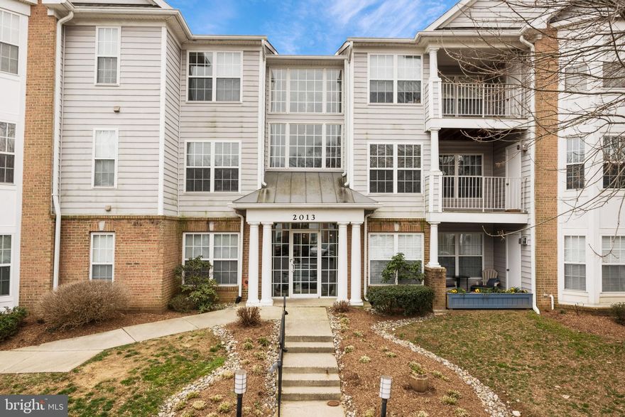 Lovely 2 bedroom condo located just minutes from downtown Annapolis.  Freshly painted throughout.  Eat in kitchen with granite counter tops (2015),  stainless steel appliances (2015), breakfast bar and space for a table.  Cozy fireplace in the family room.  Spacious master bedroom with private bath.  Enjoy sitting outside on the covered porch just off the kitchen.  Hardwood floors, carpet and tile were improved in 2015.  Newer water heater and heatpump (2016). Community amenities include clubhouse, fitness center, tennis court and outdoor swimming pool.  Convenient to shopping, restaurants, route 50 and 97.