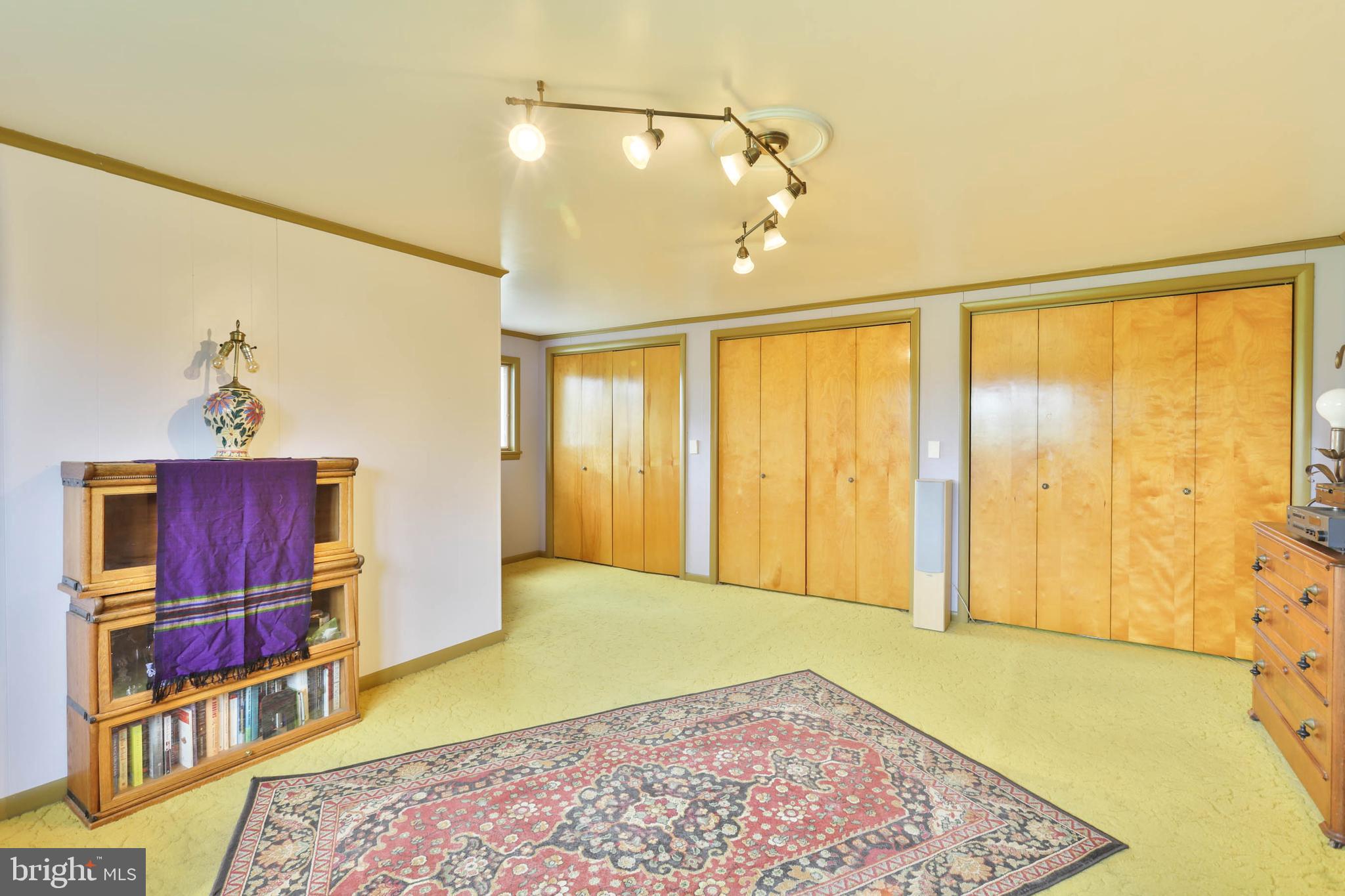 NEWBURG - Residential
