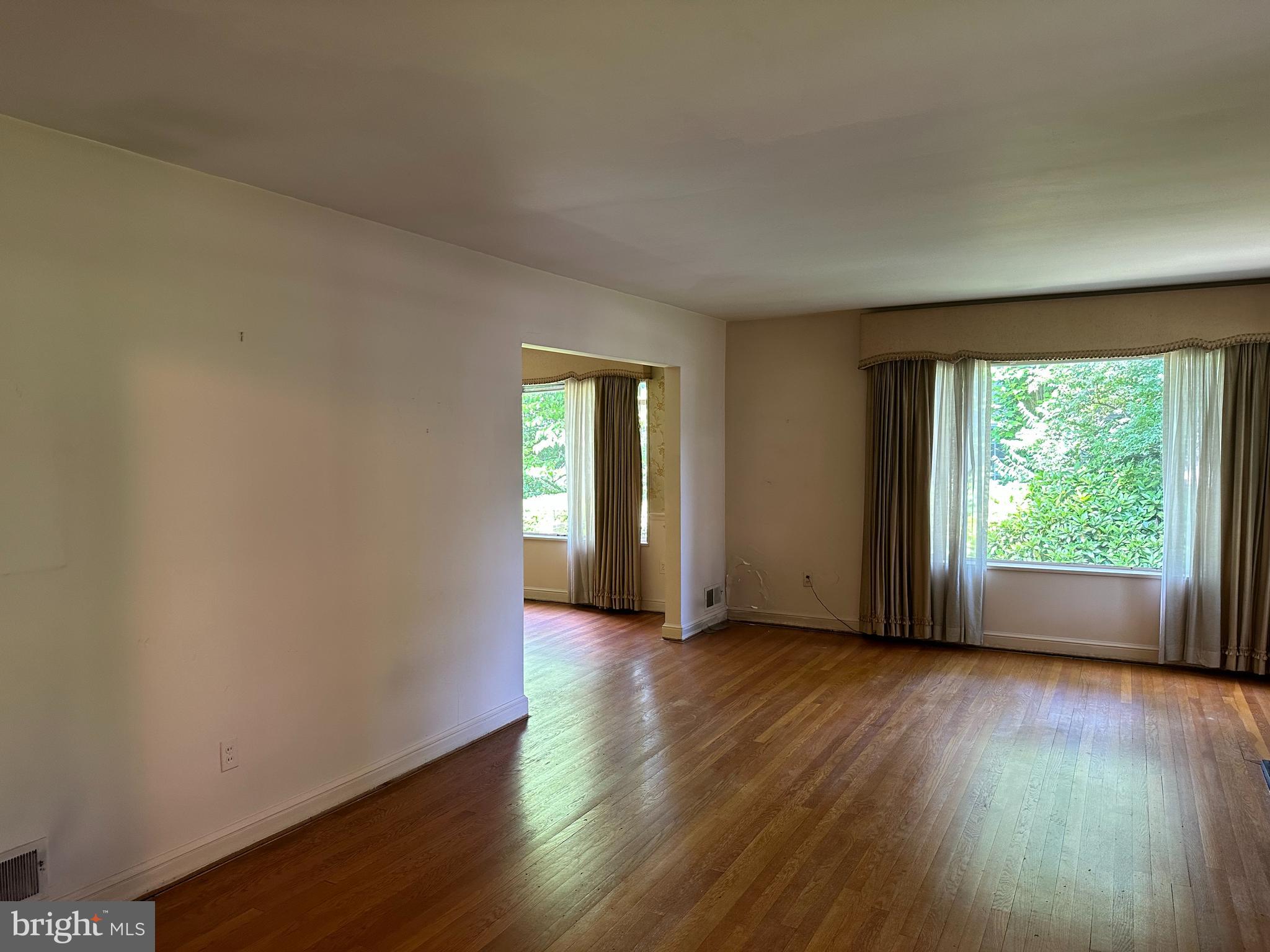 NORTH CHEVY CHASE - Residential