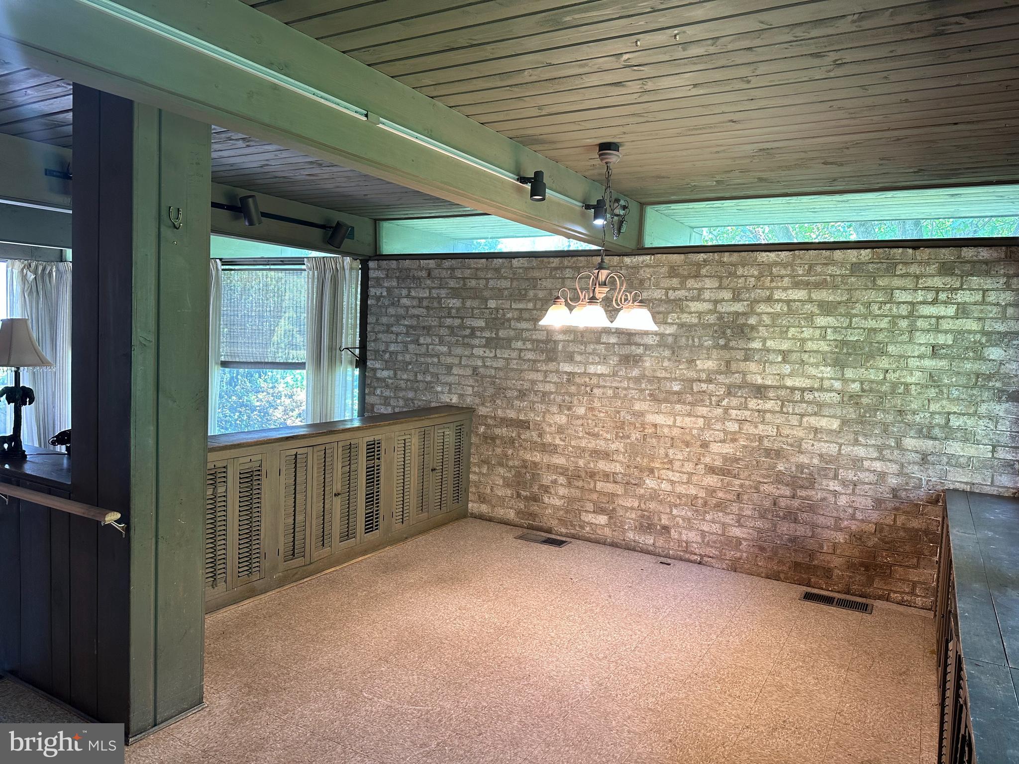 NORTH CHEVY CHASE - Residential