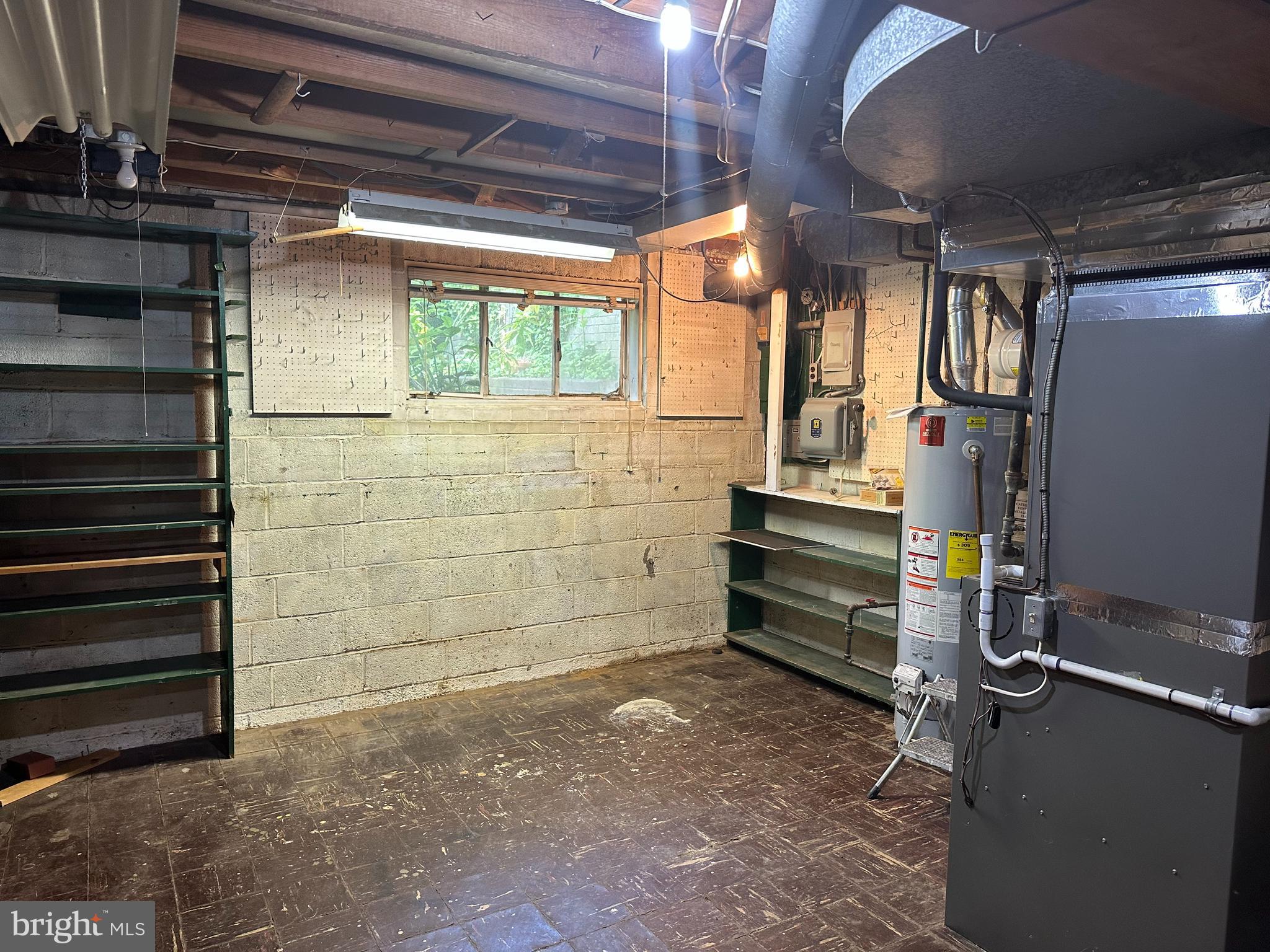 NORTH CHEVY CHASE - Residential