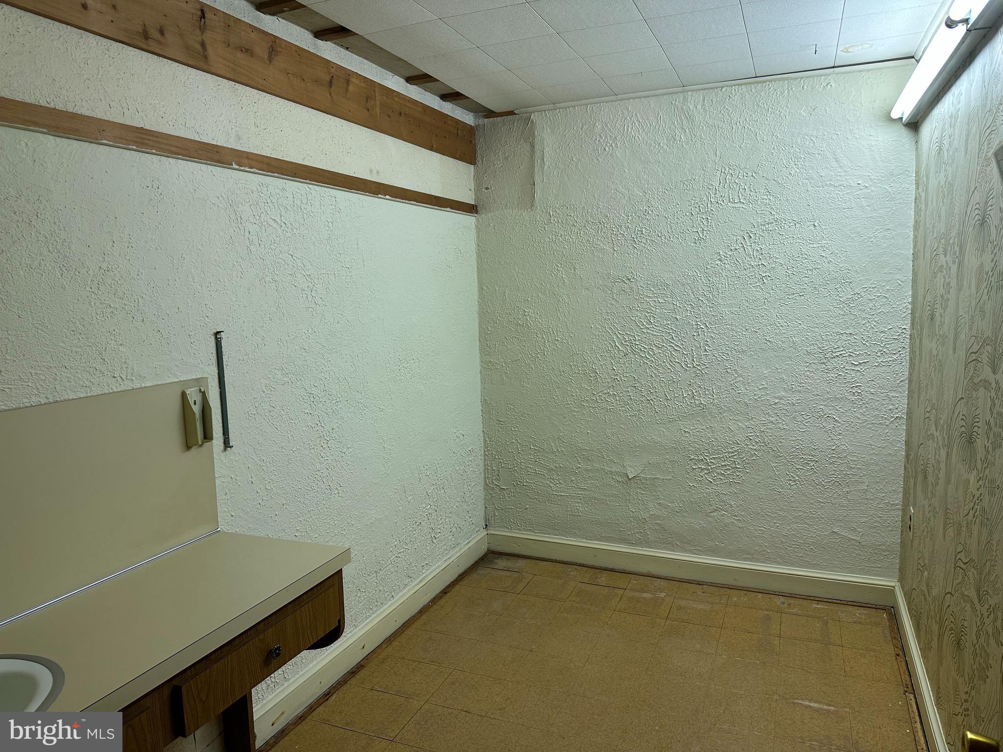 NORTH CHEVY CHASE - Residential