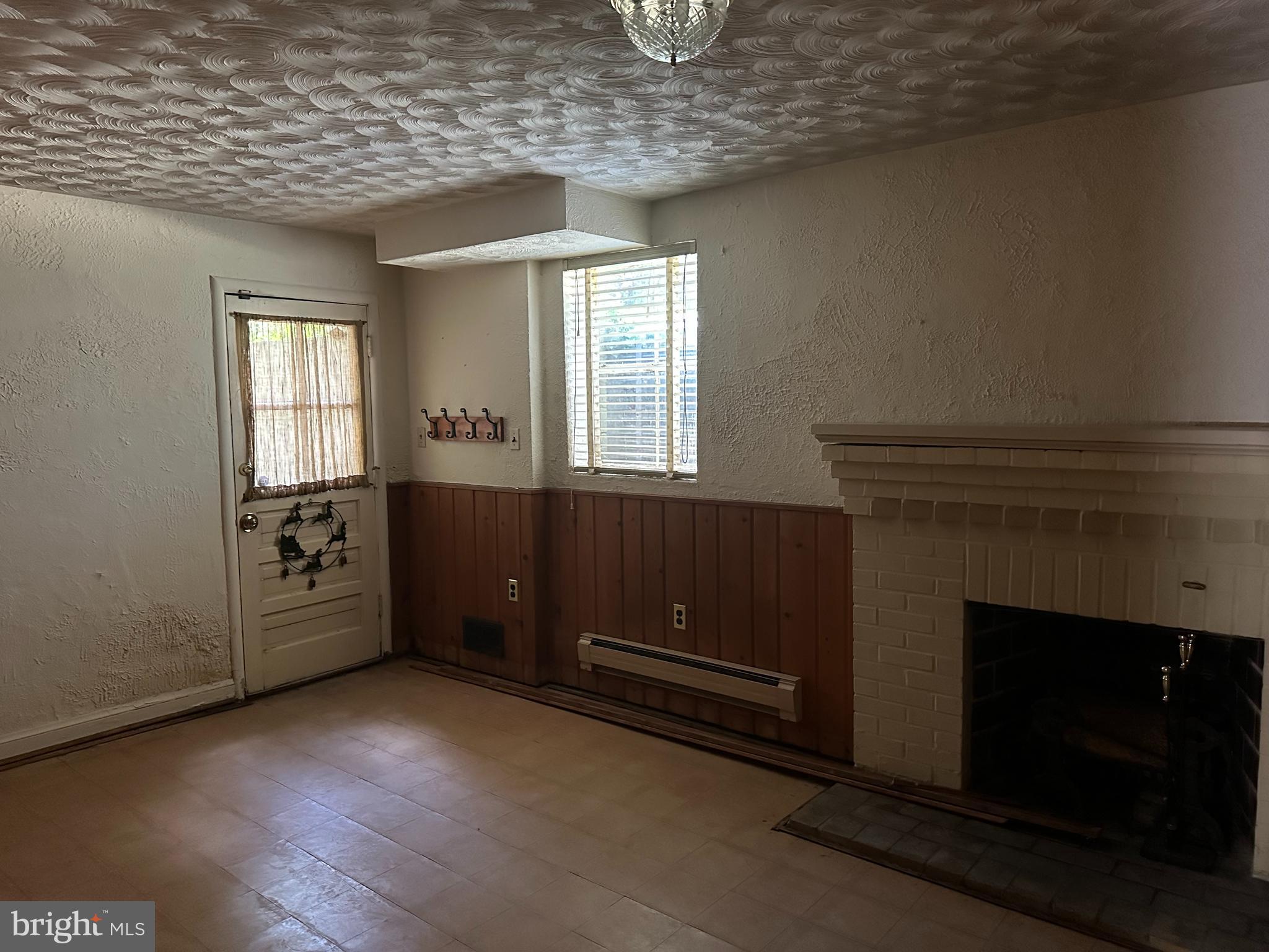 NORTH CHEVY CHASE - Residential