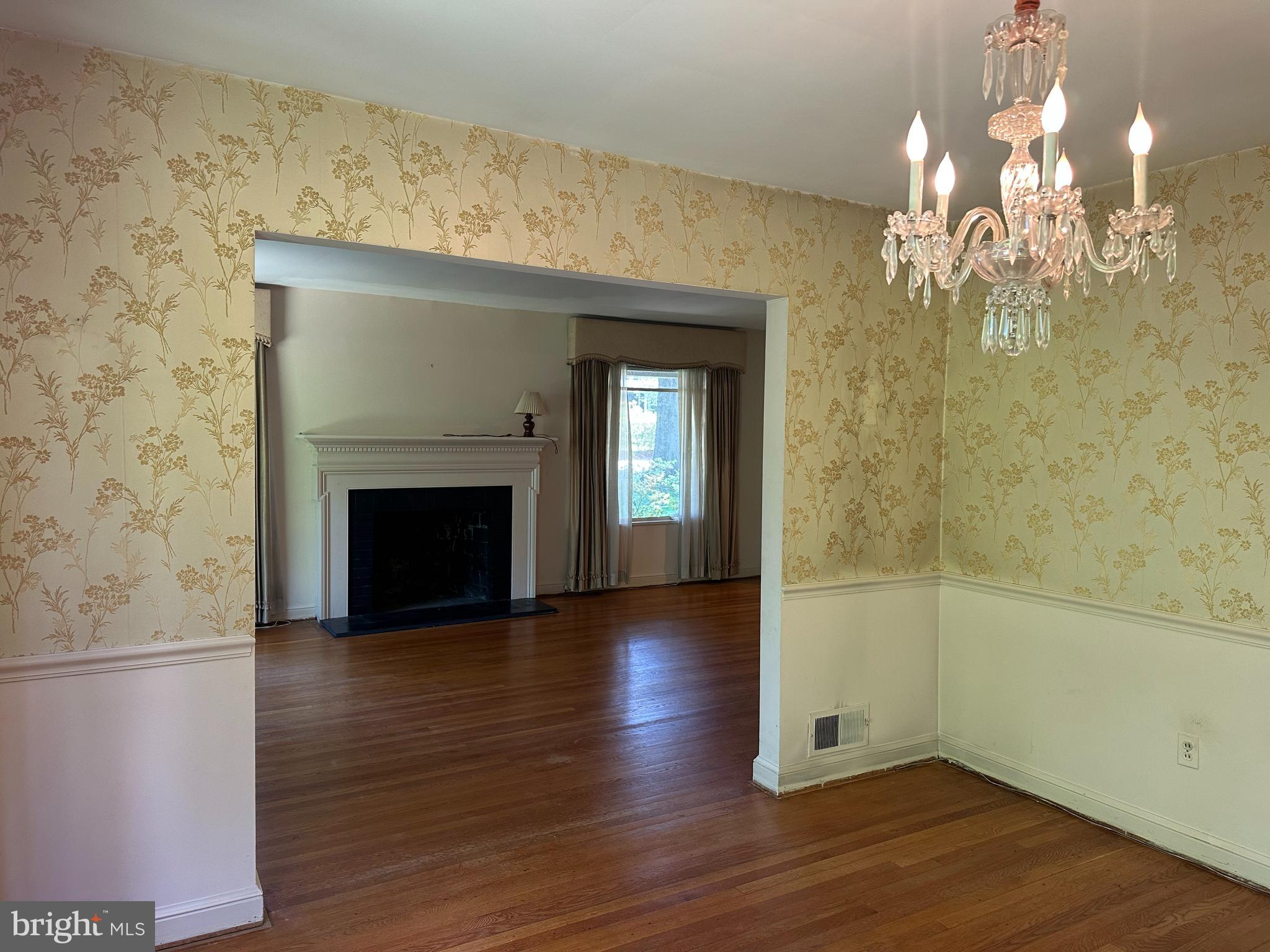 NORTH CHEVY CHASE - Residential