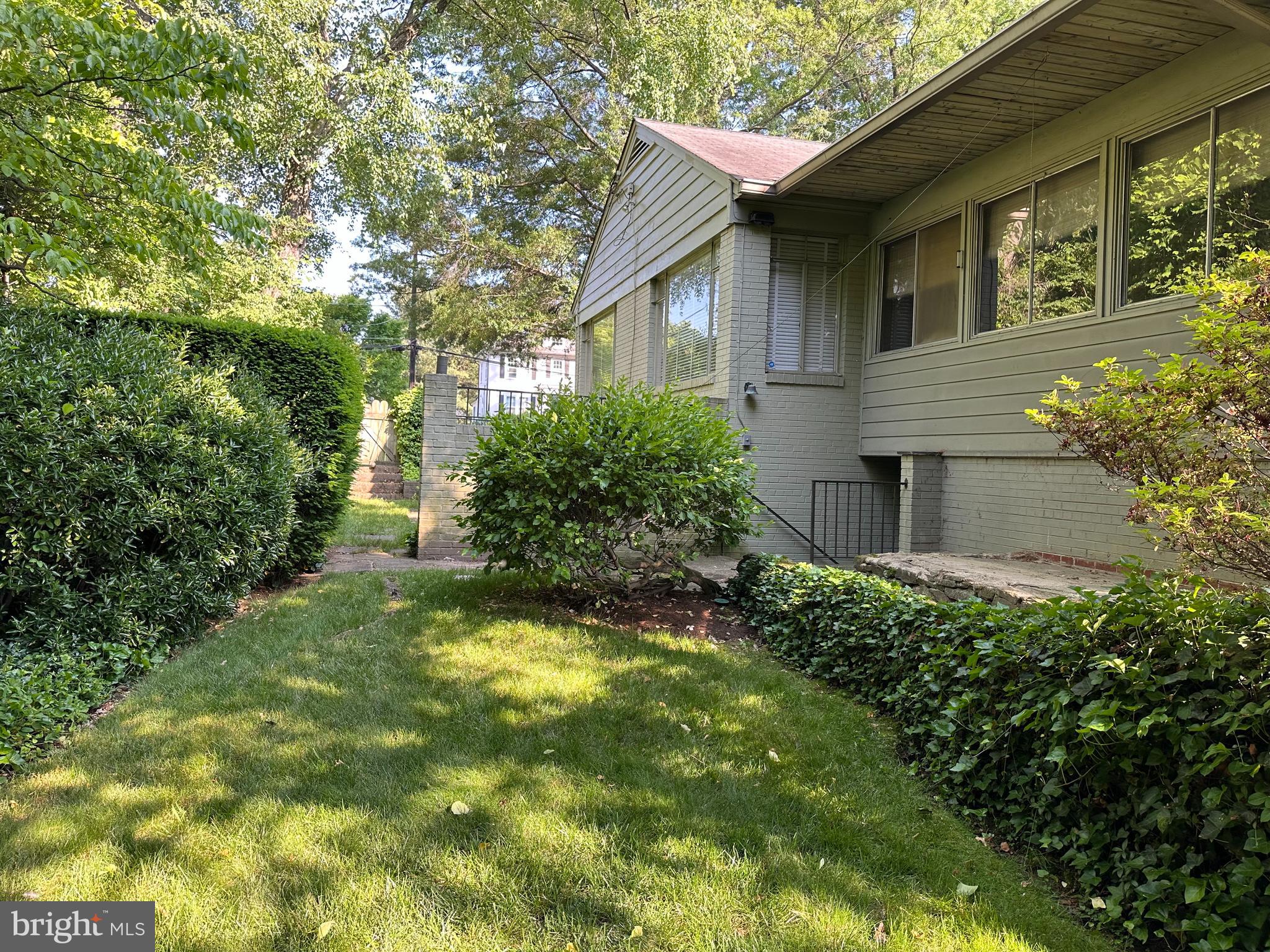 NORTH CHEVY CHASE - Residential