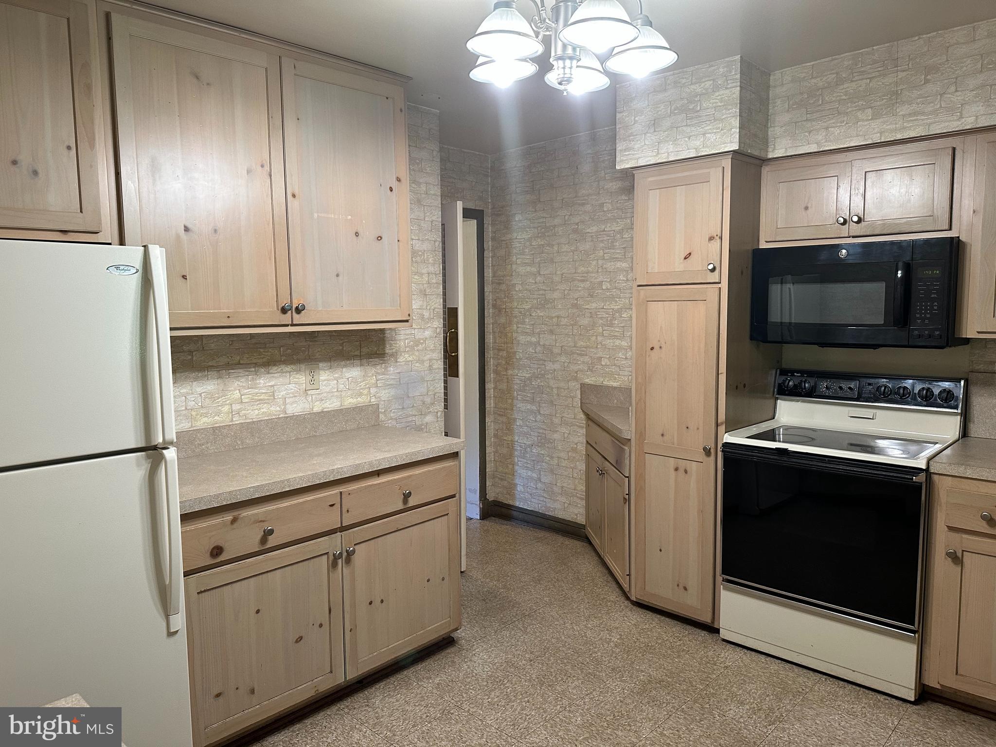 NORTH CHEVY CHASE - Residential