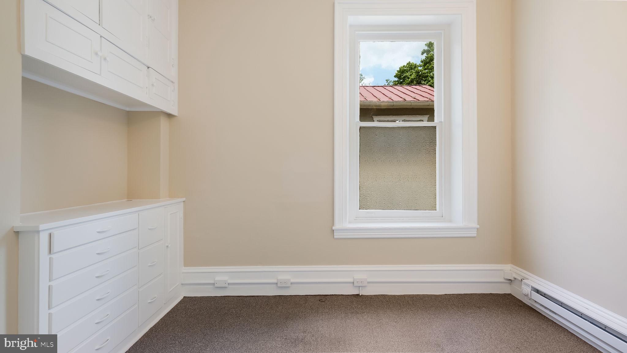 DOYLESTOWN BORO - Commercial Lease