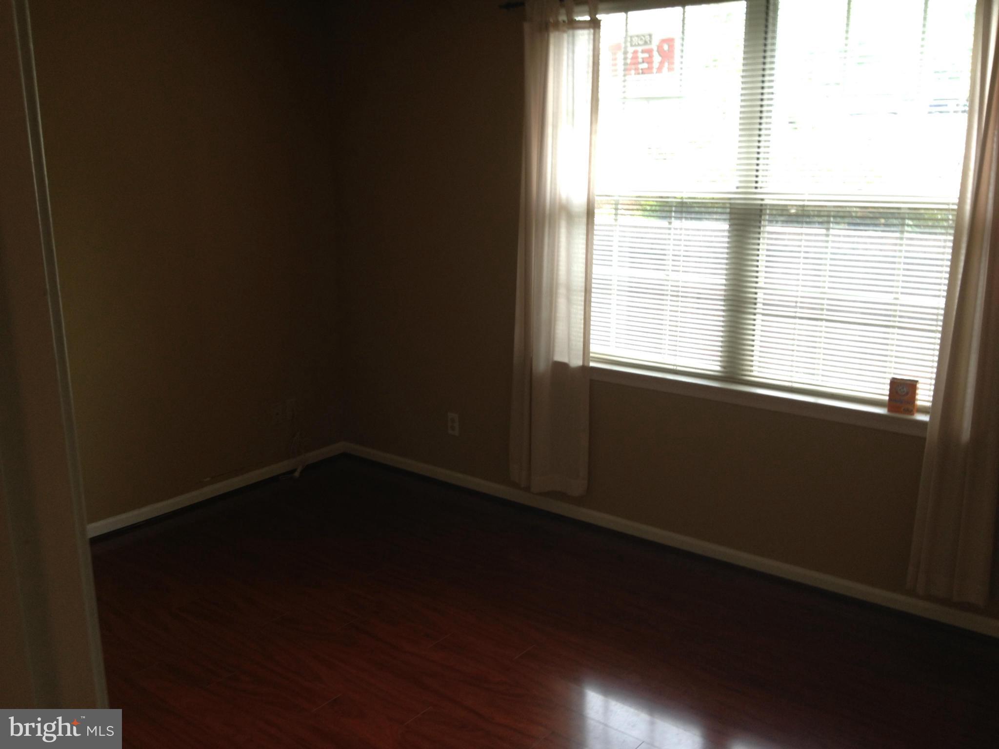 HEIGHTS AT PENDERBROOK - Residential Lease