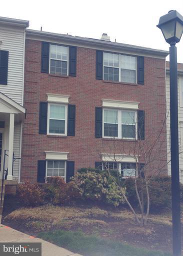 HEIGHTS AT PENDERBROOK - Residential Lease