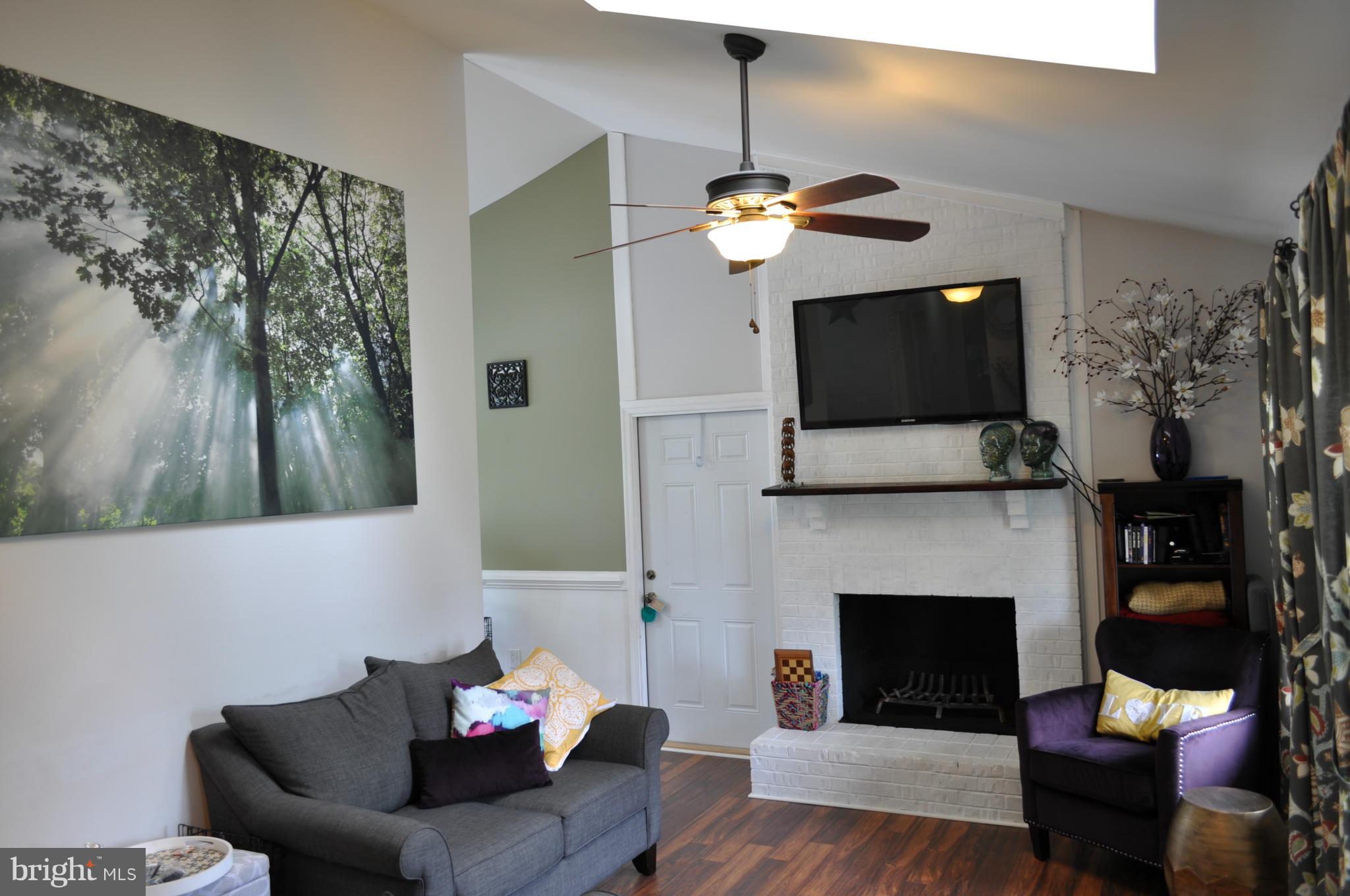 VISTA WOODS - Residential