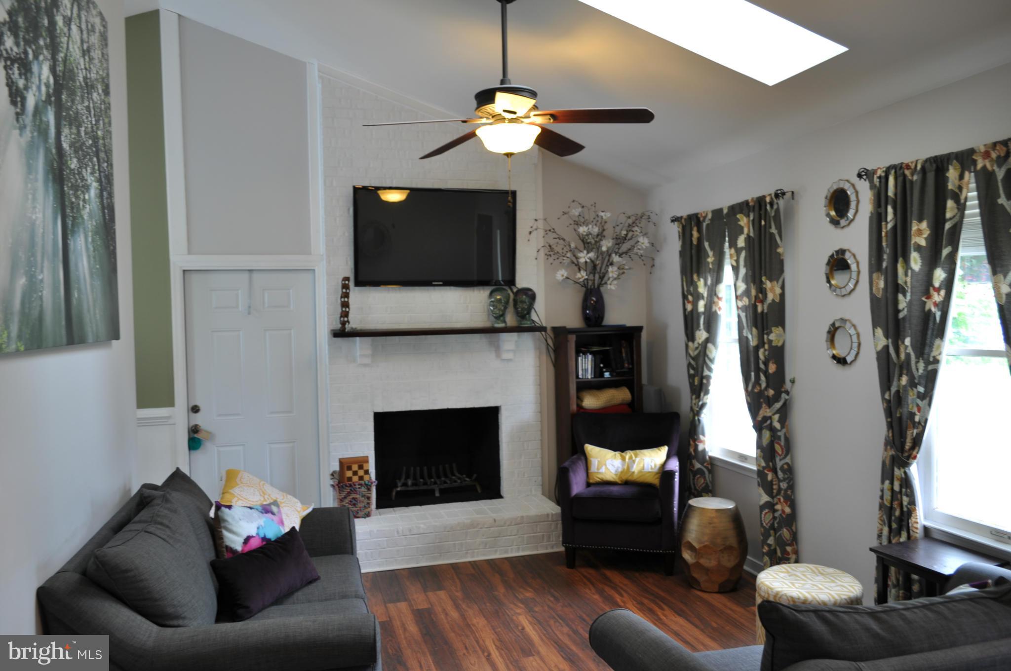 VISTA WOODS - Residential