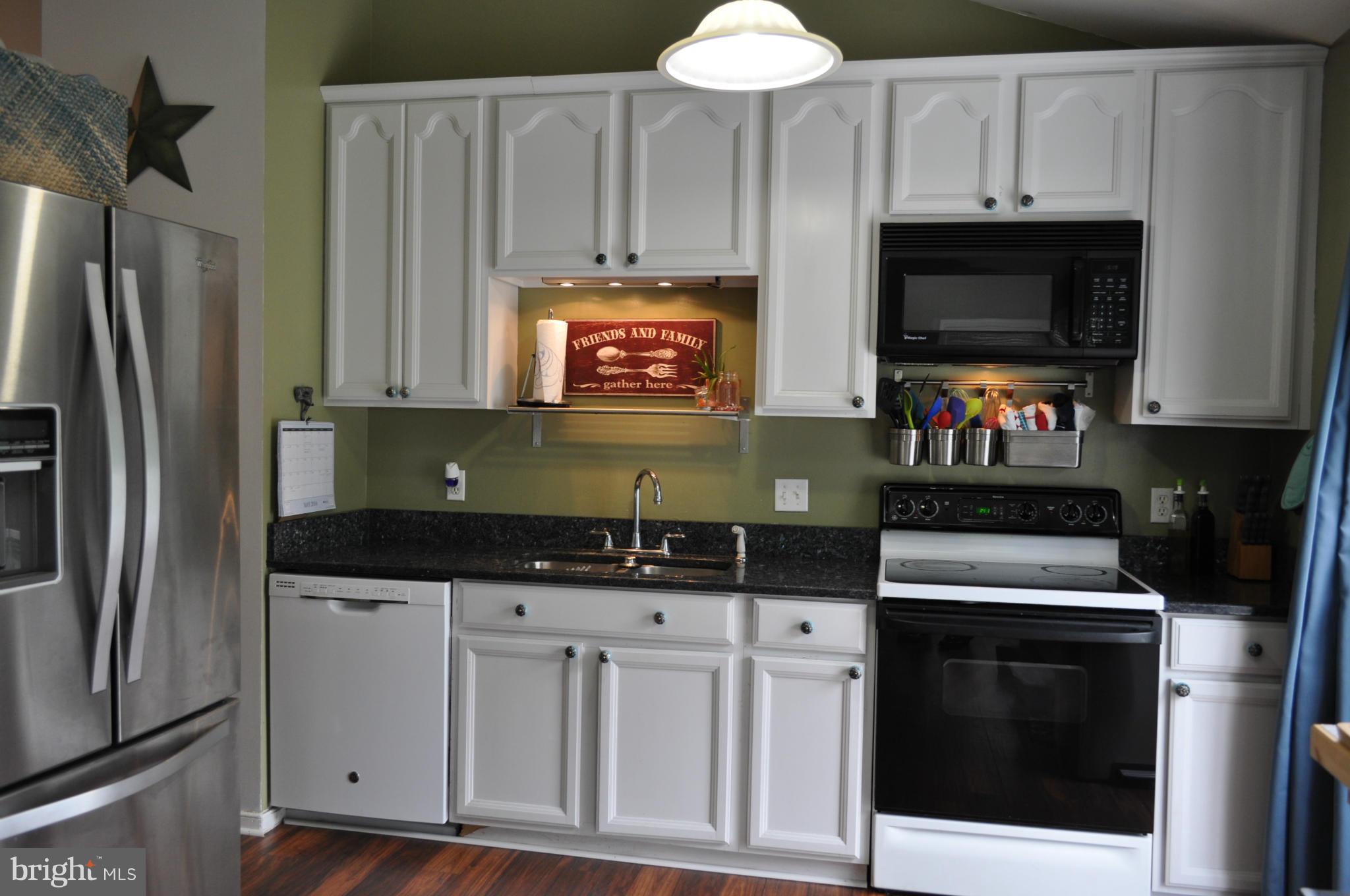 VISTA WOODS - Residential