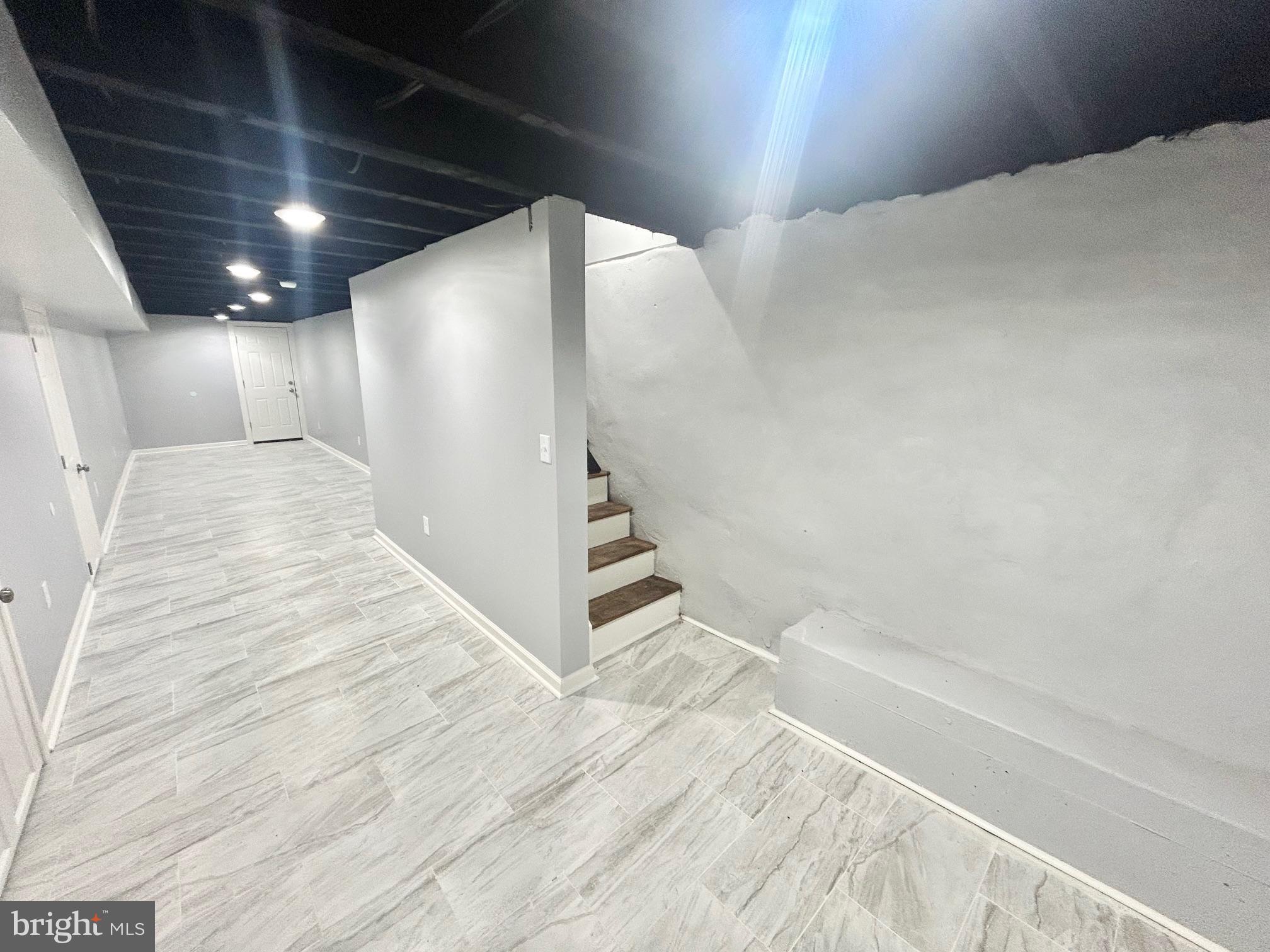 MANTUA - Residential Lease