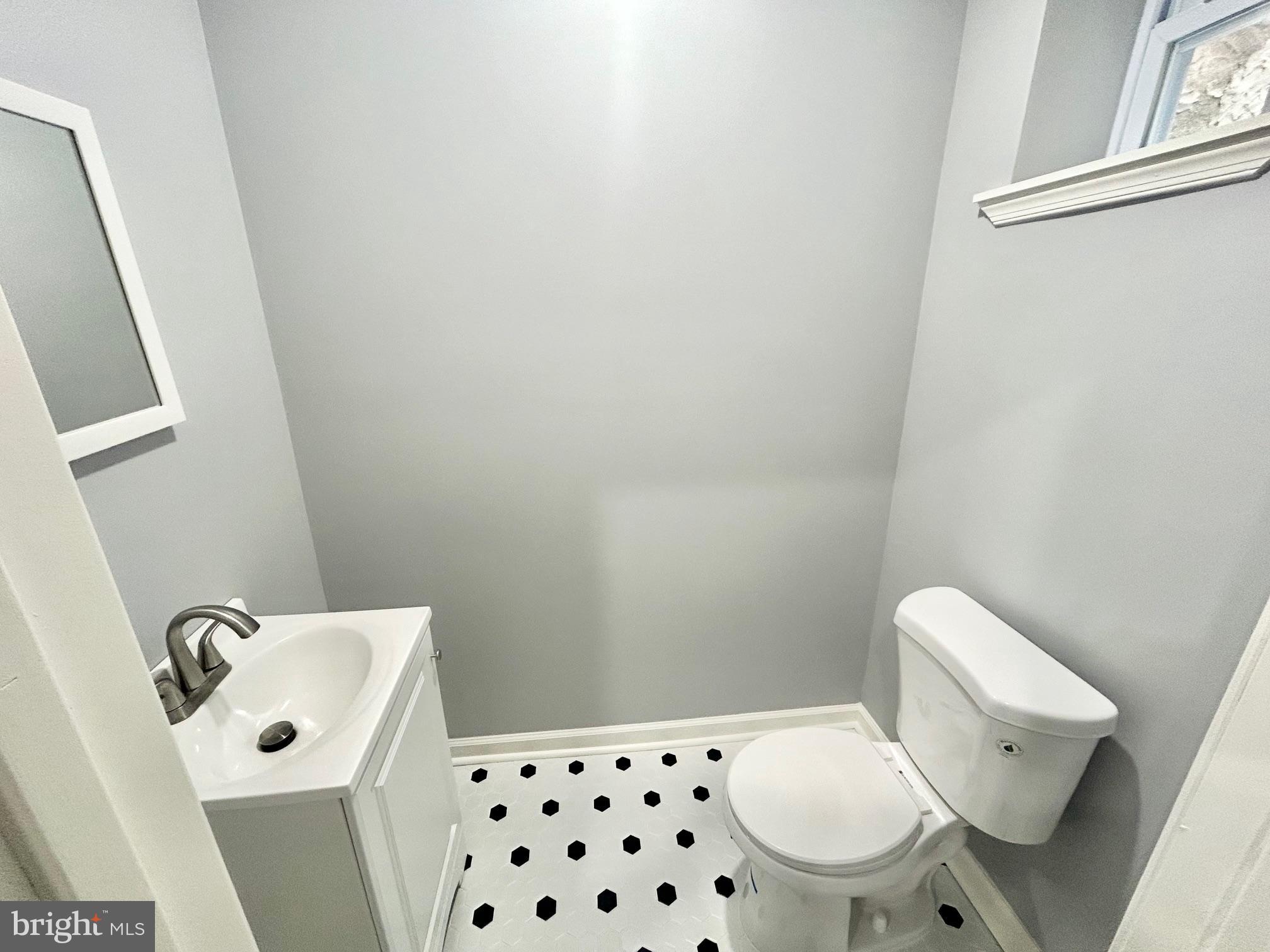 MANTUA - Residential Lease