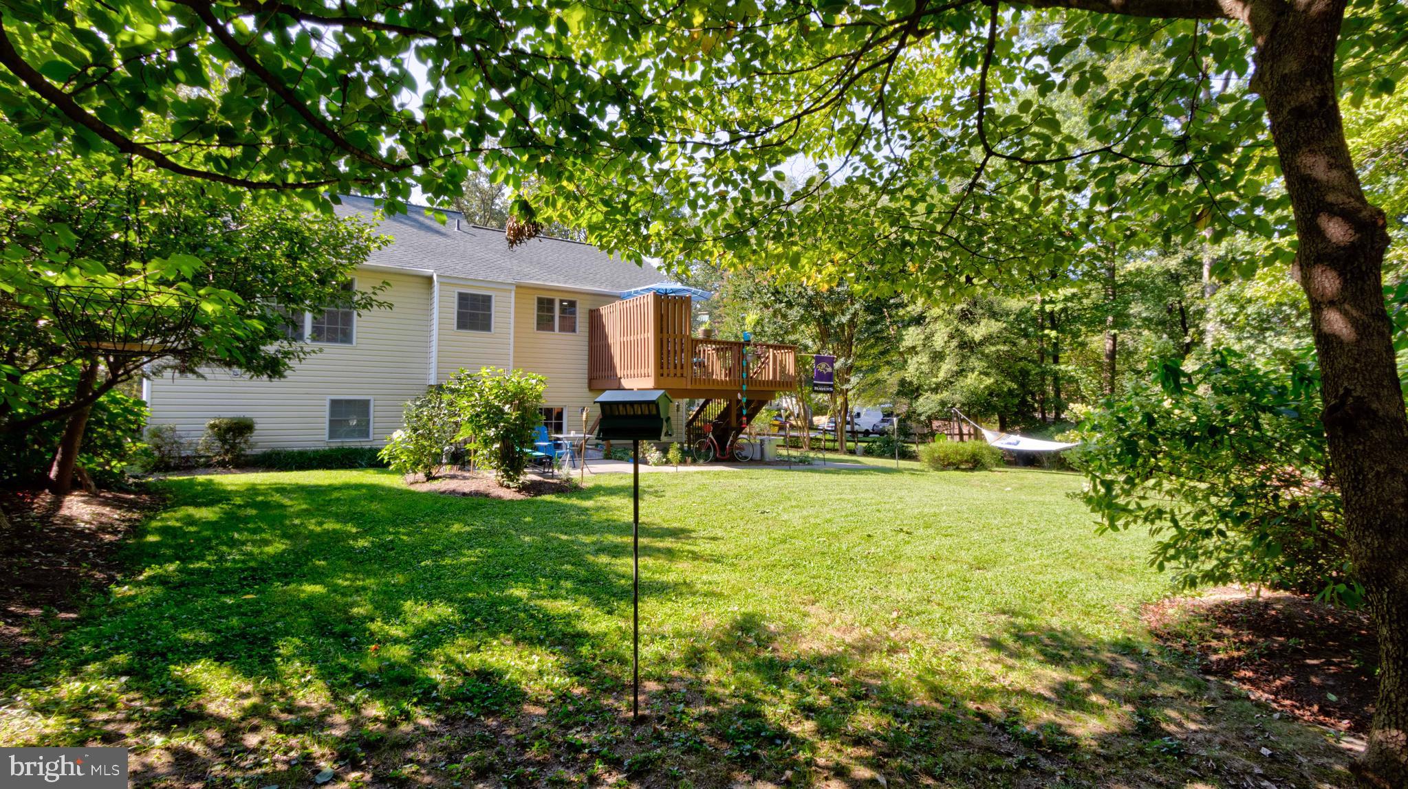 SUNSET KNOLL - Residential Lease