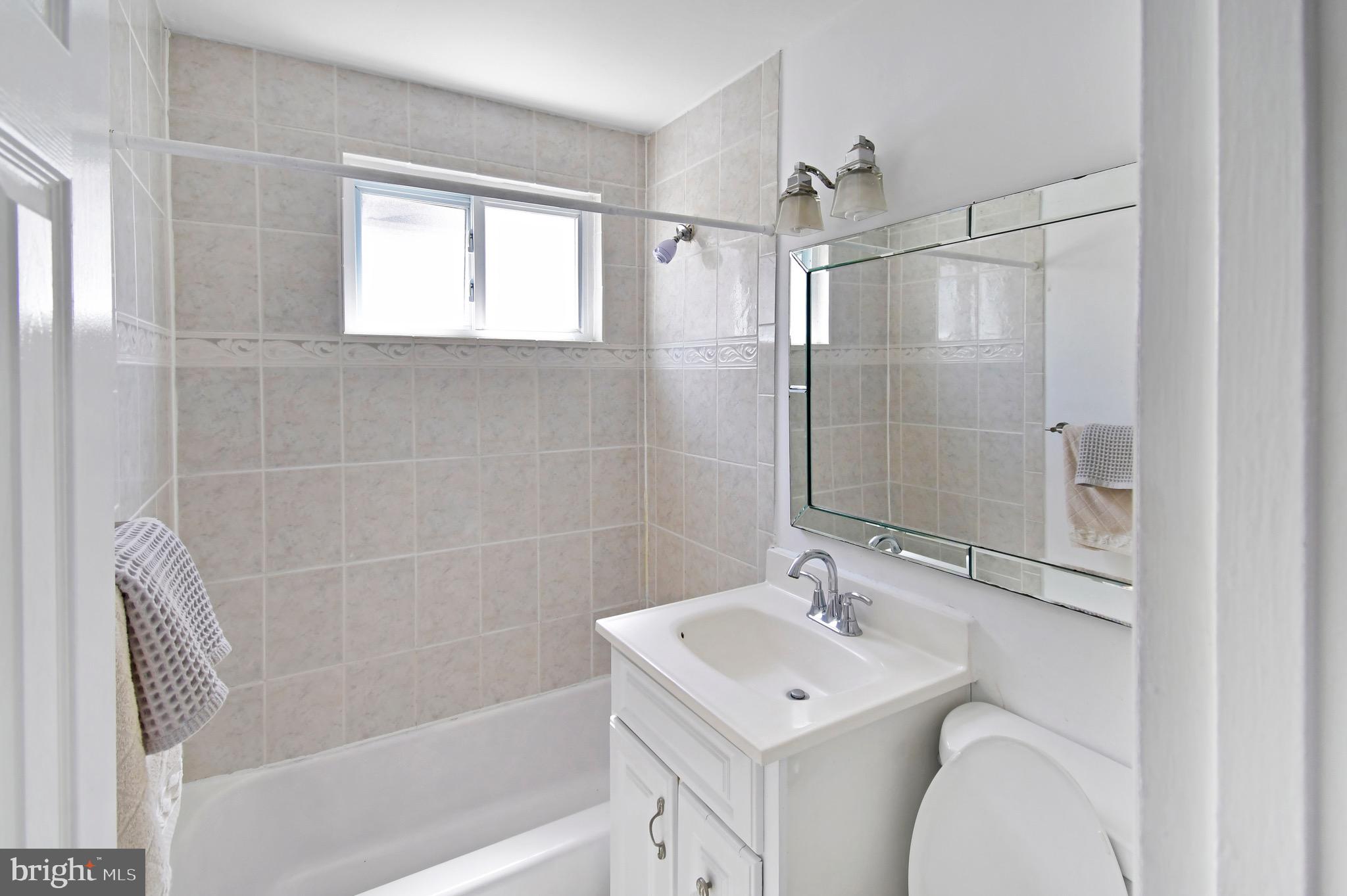 CARMODY HILLS - Residential