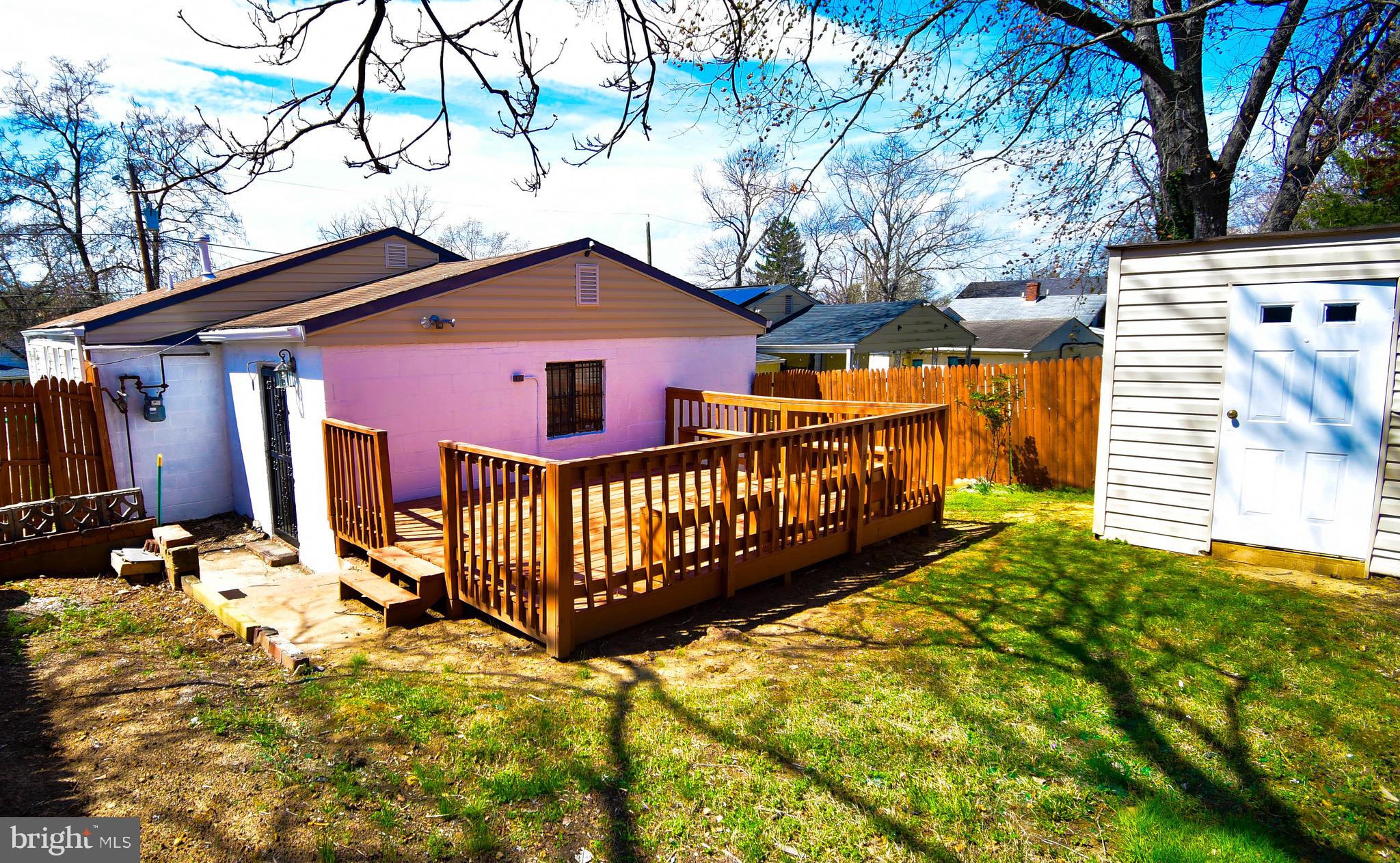 CARMODY HILLS - Residential